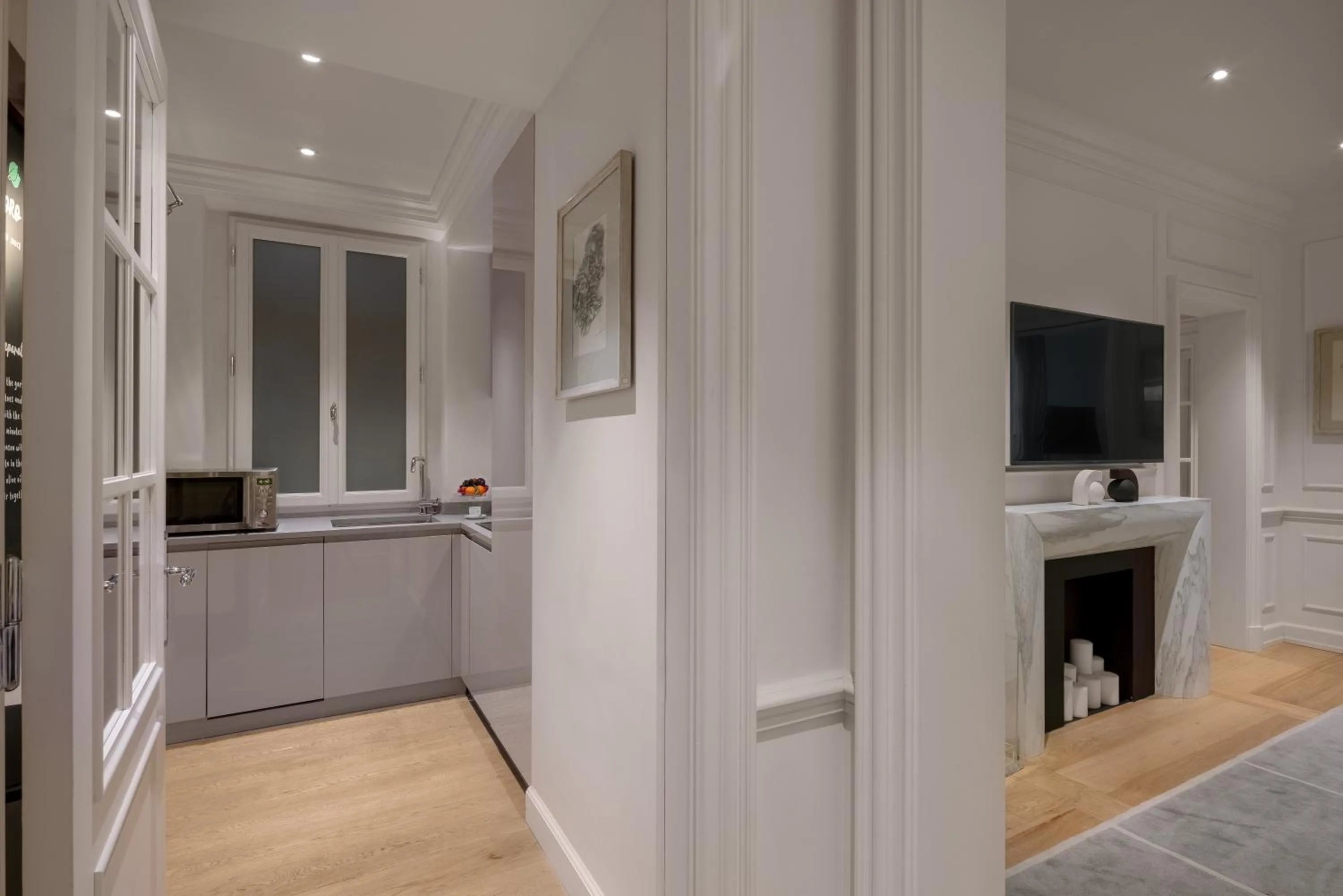 Two-Bedroom Apartment in Lungarno Luxury Apartments - by Lungarno Collection