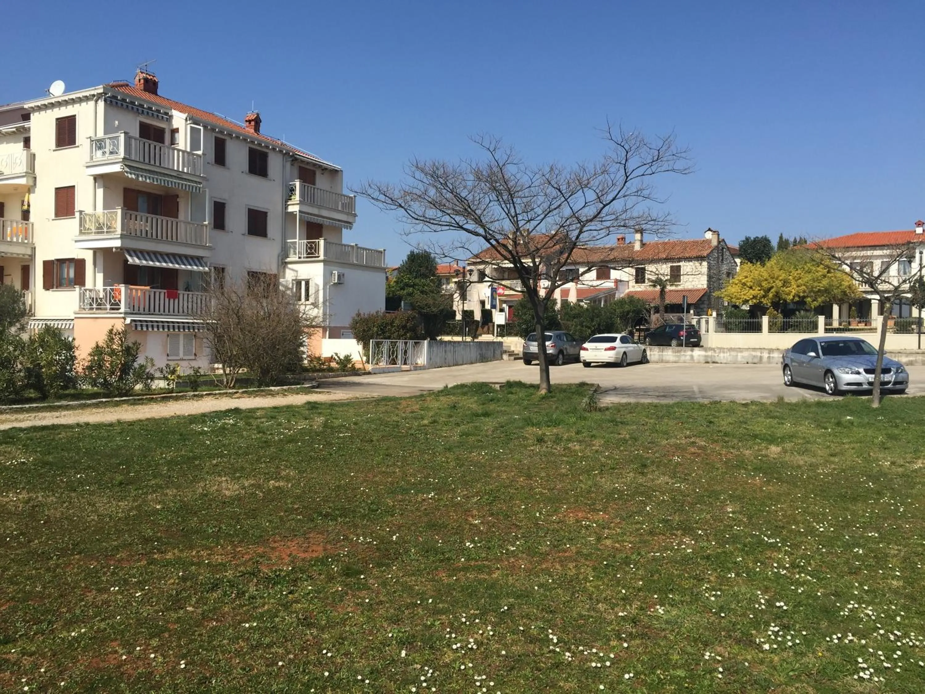 Area and facilities in Apartment Banko