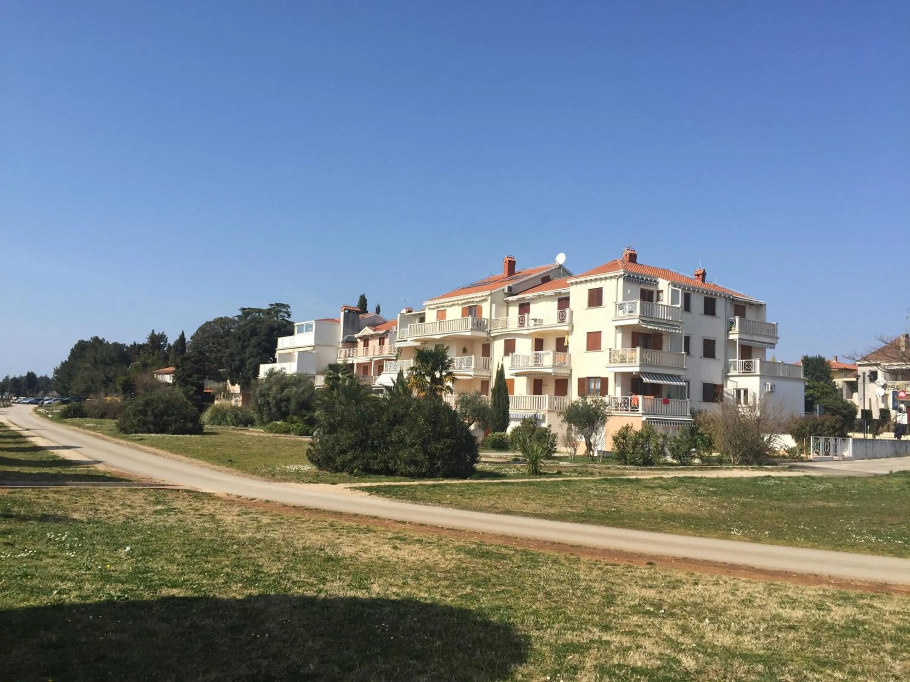 Property building in Apartment Banko