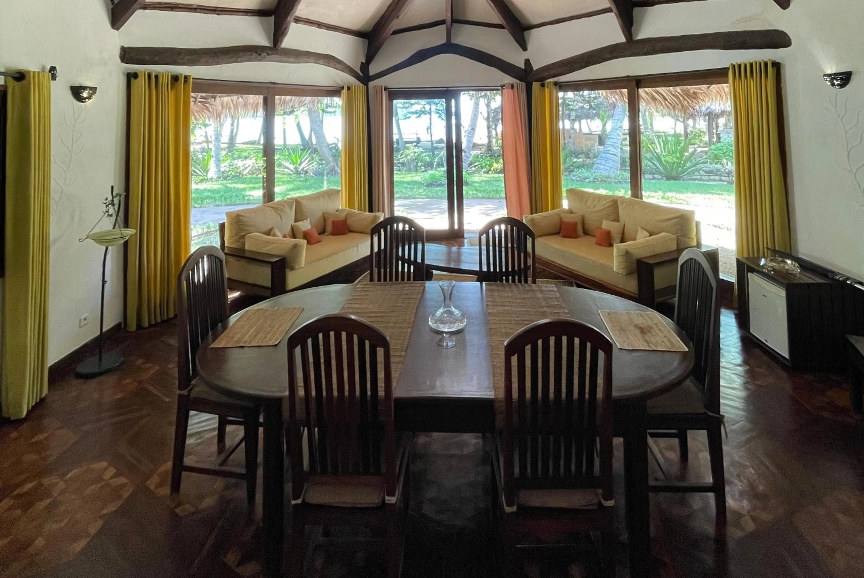 Dining area in Ravintsara Wellness Hotel