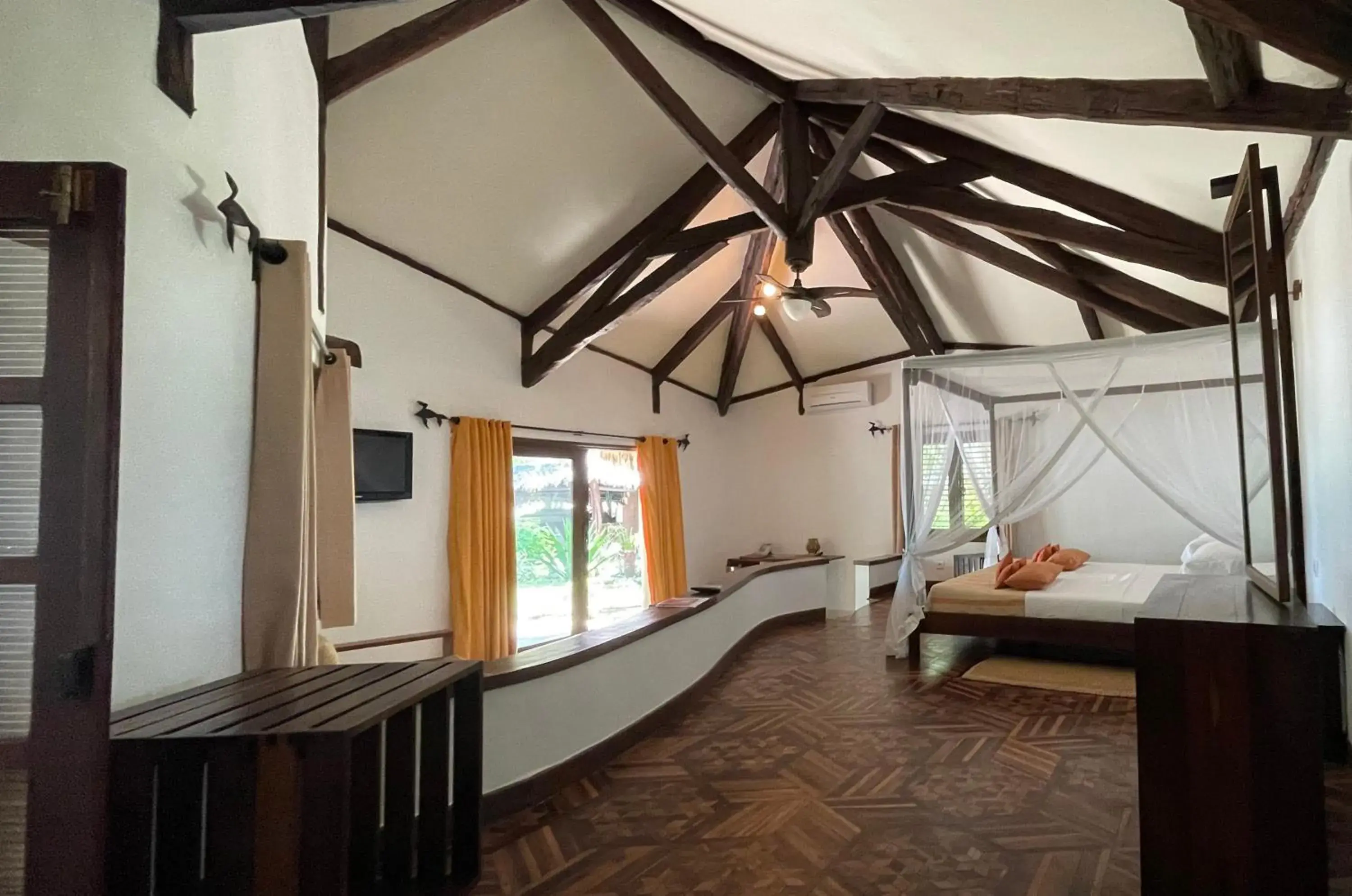 Photo of the whole room, Bed in Ravintsara Wellness Hotel Photo of the whole room, Bed in Ravintsara Wellness Hotel