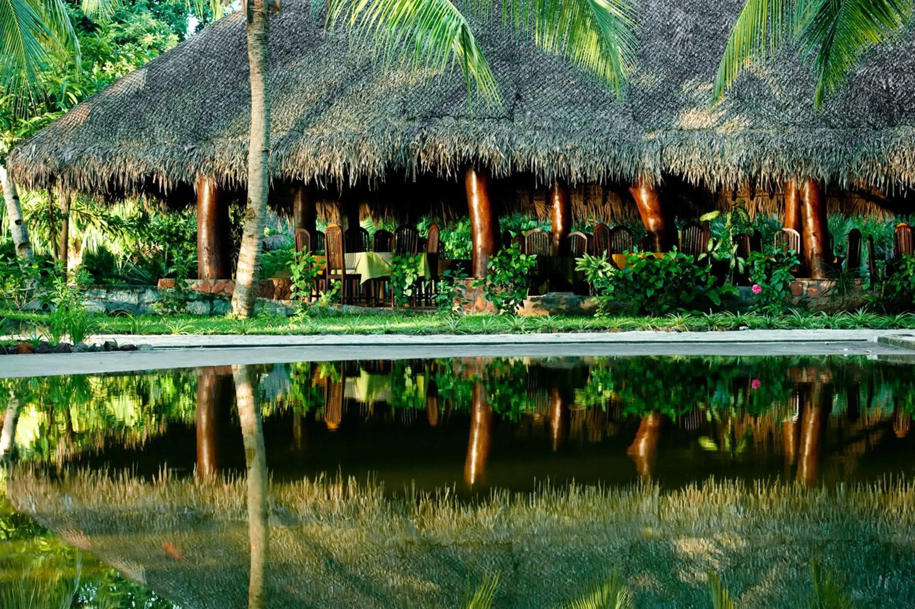 Restaurant/places to eat in Ravintsara Wellness Hotel Restaurant/places to eat in Ravintsara Wellness Hotel