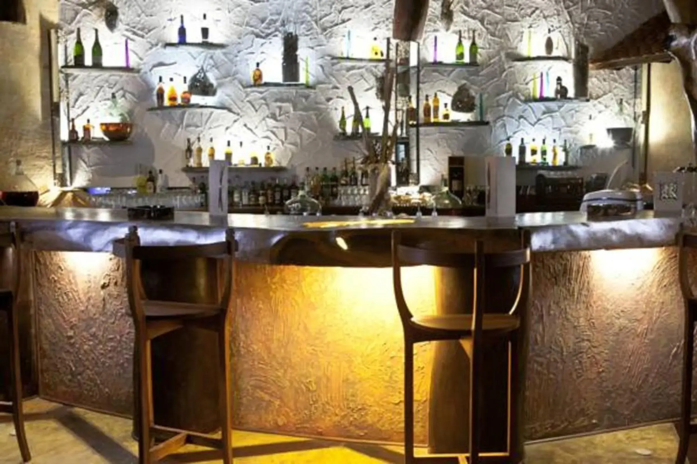 Lounge or bar in Ravintsara Wellness Hotel Lounge or bar in Ravintsara Wellness Hotel