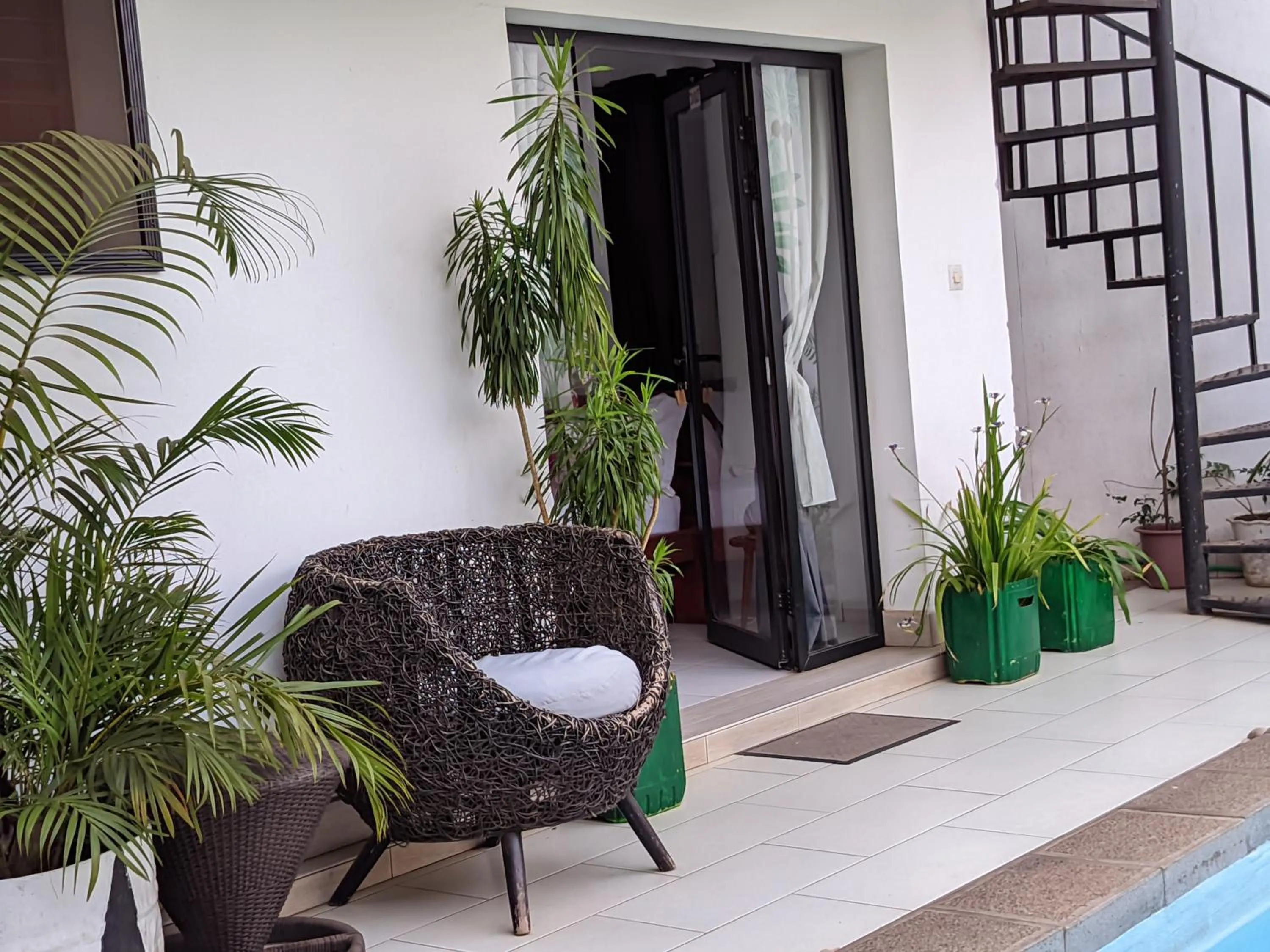 La Casa Di Luna - Hotel with Pool and Restaurant in Antananarivo