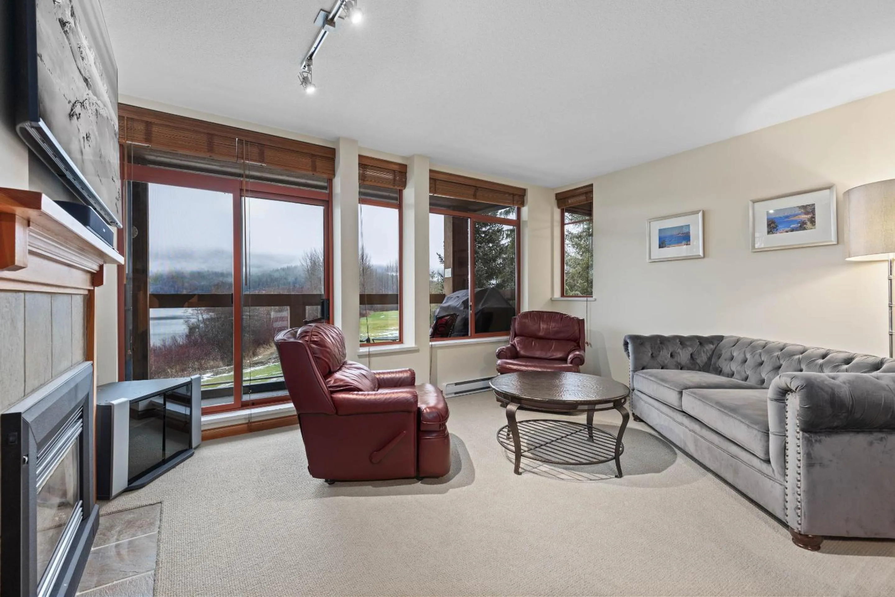 Nicklaus North - Clubhouse by Whistler Premier