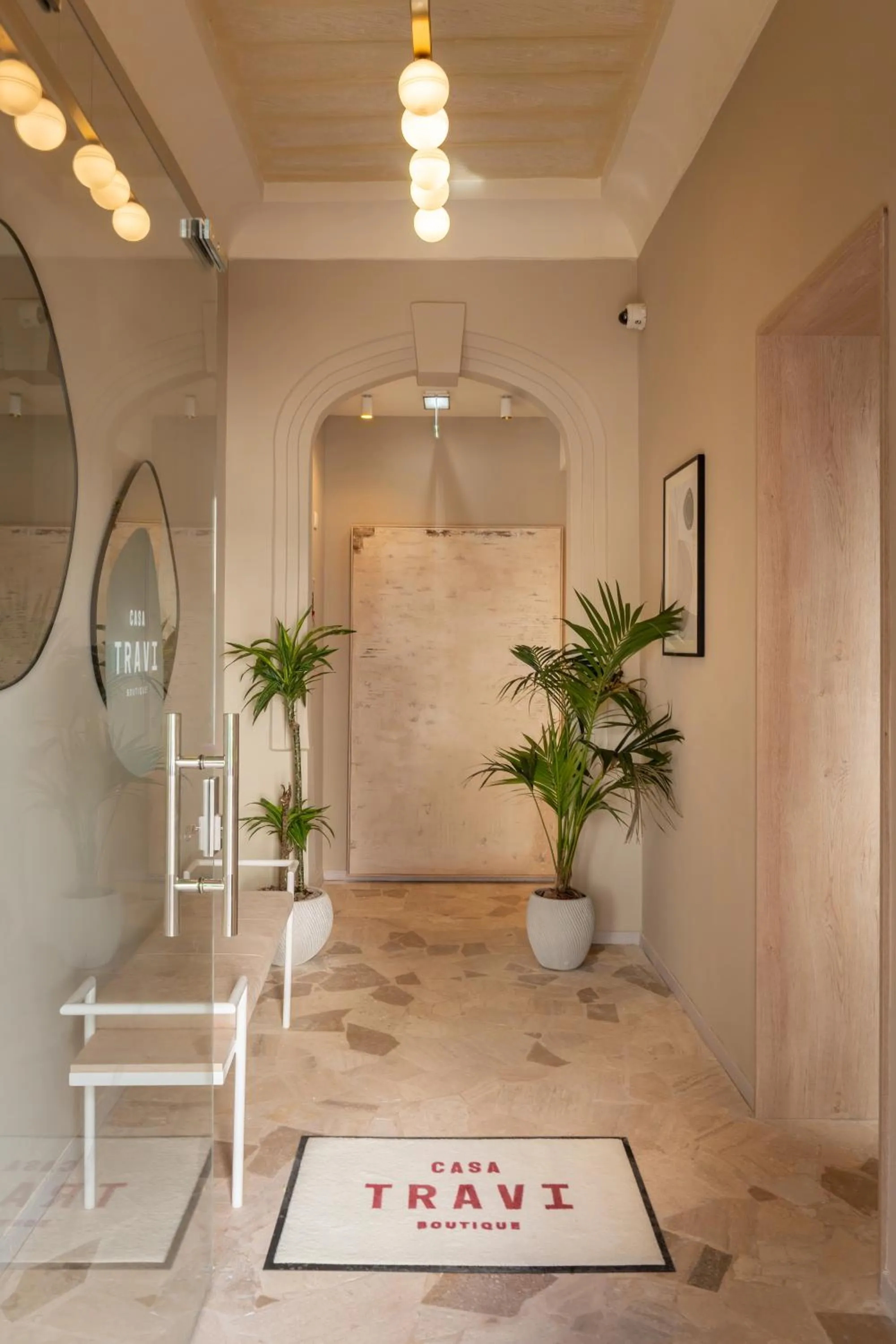 Travi Boutique By Holi