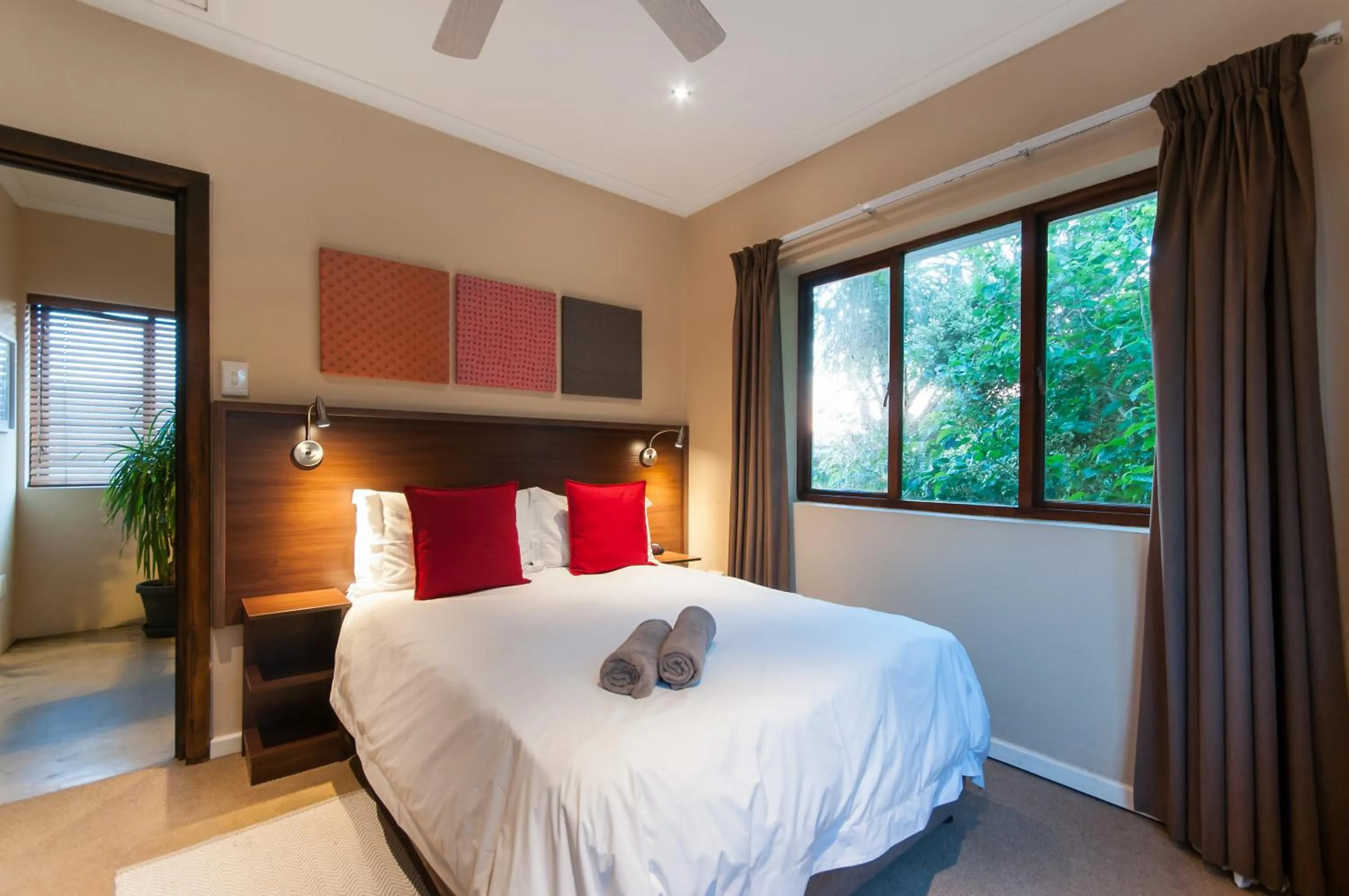 Bed in Africa Beach B&B