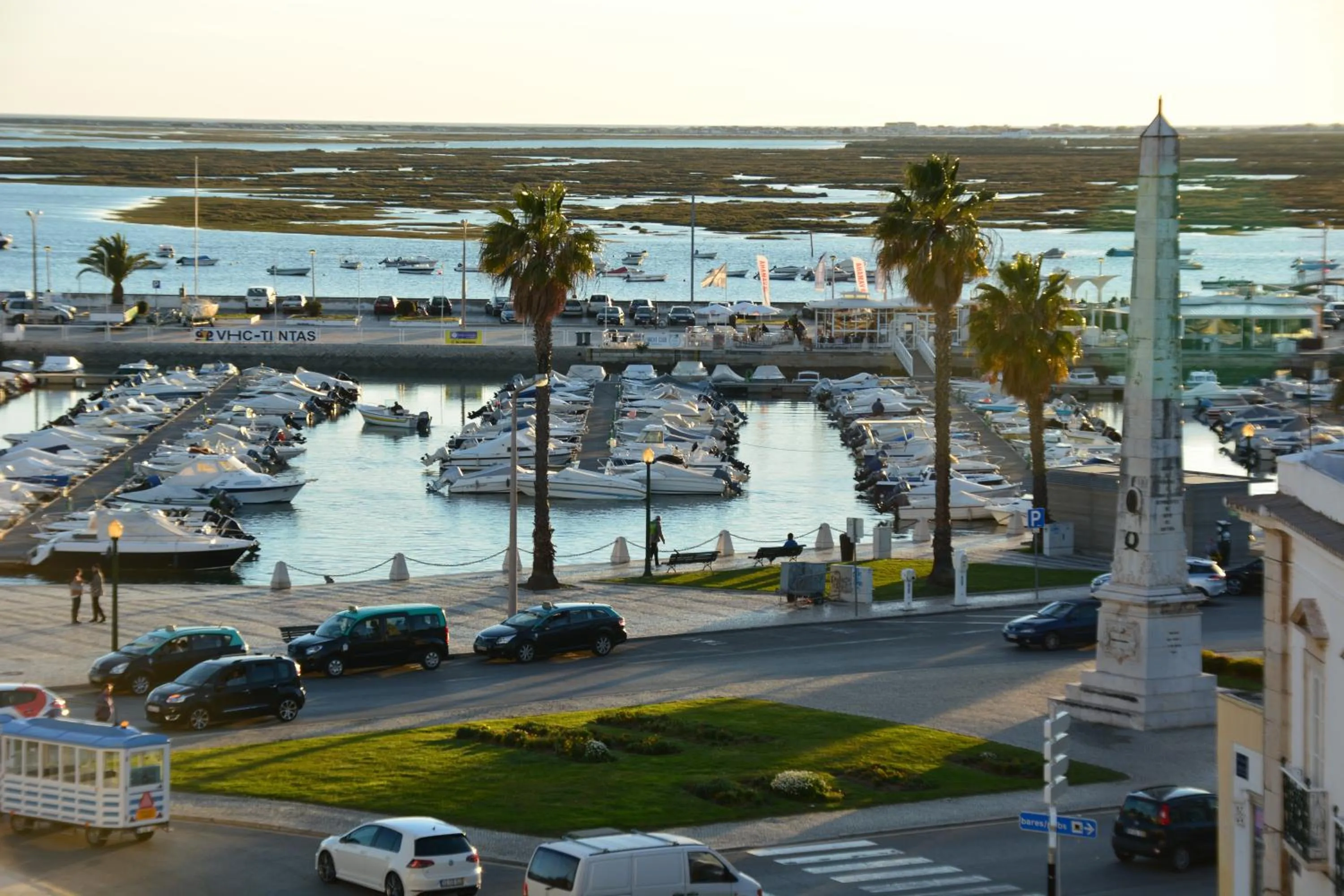 Day in Residencial A Doca