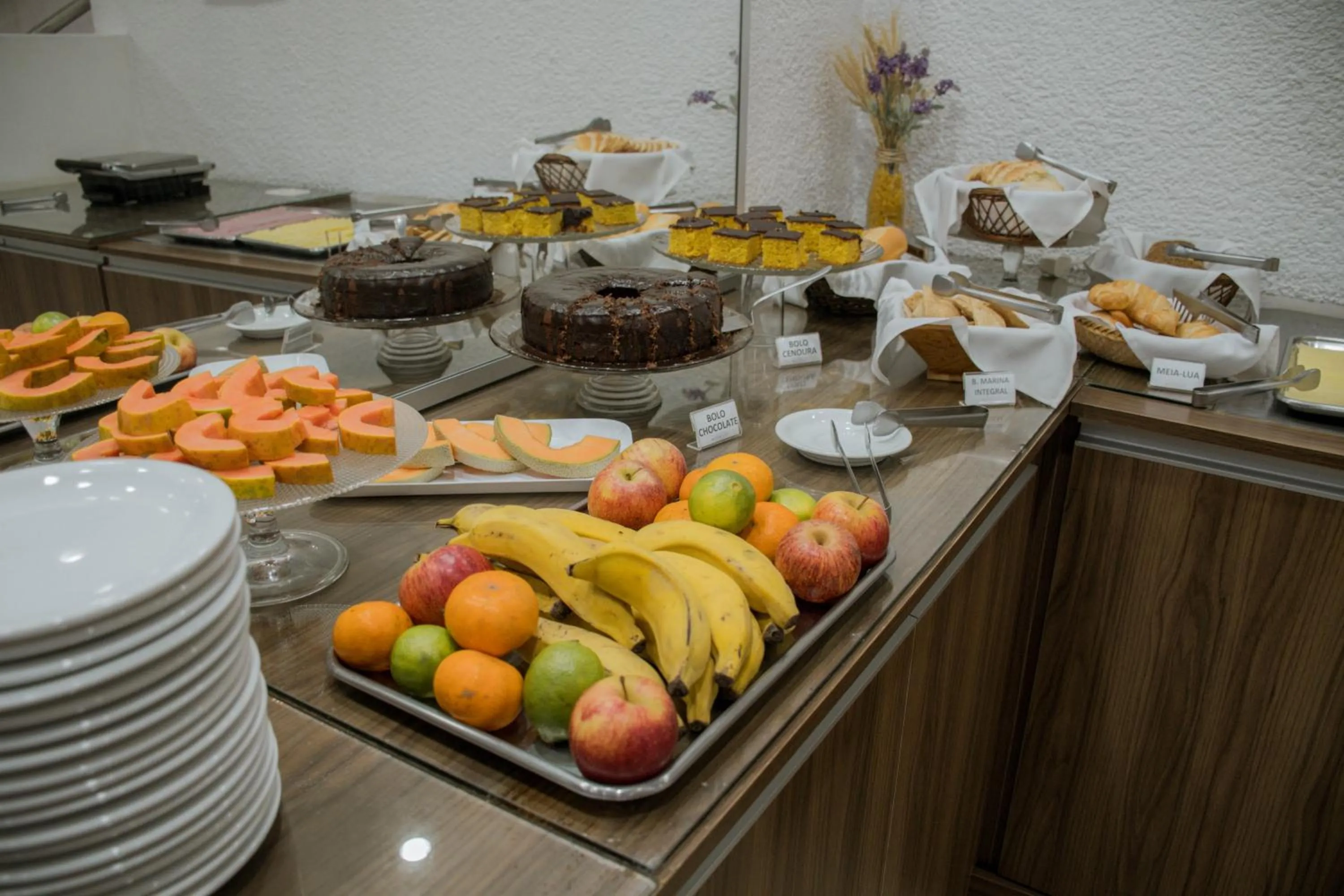 Breakfast in Hotel Masseilot