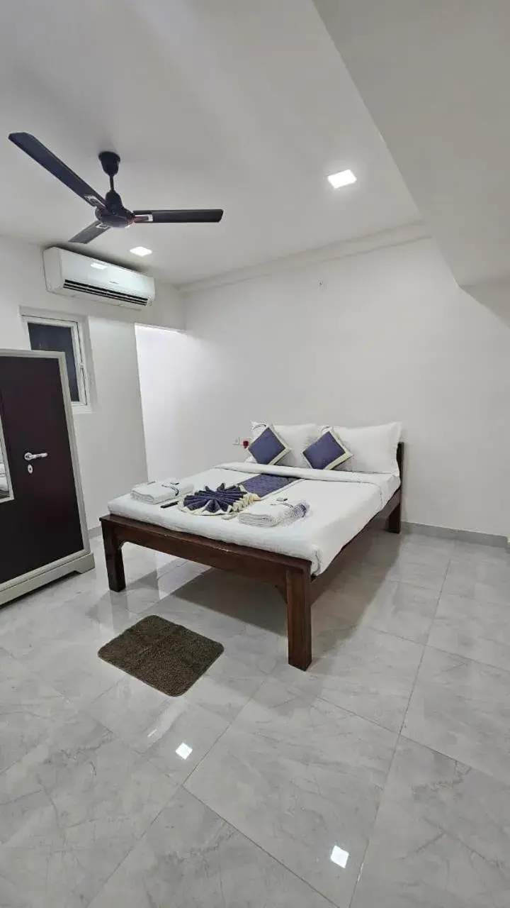 Bed in MetroResidency com Bed in MetroResidency com