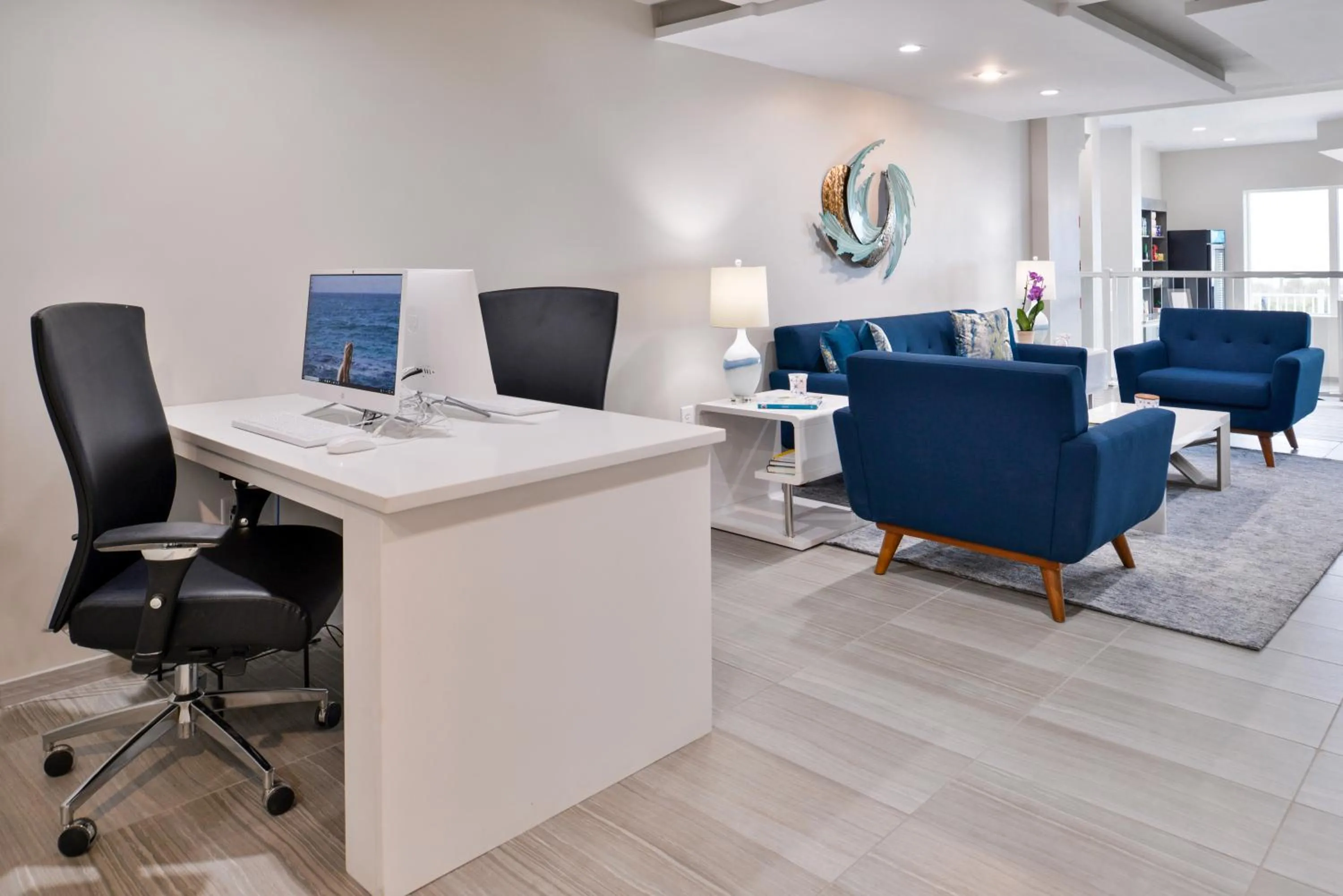 Business facilities in Cabana Shores Hotel