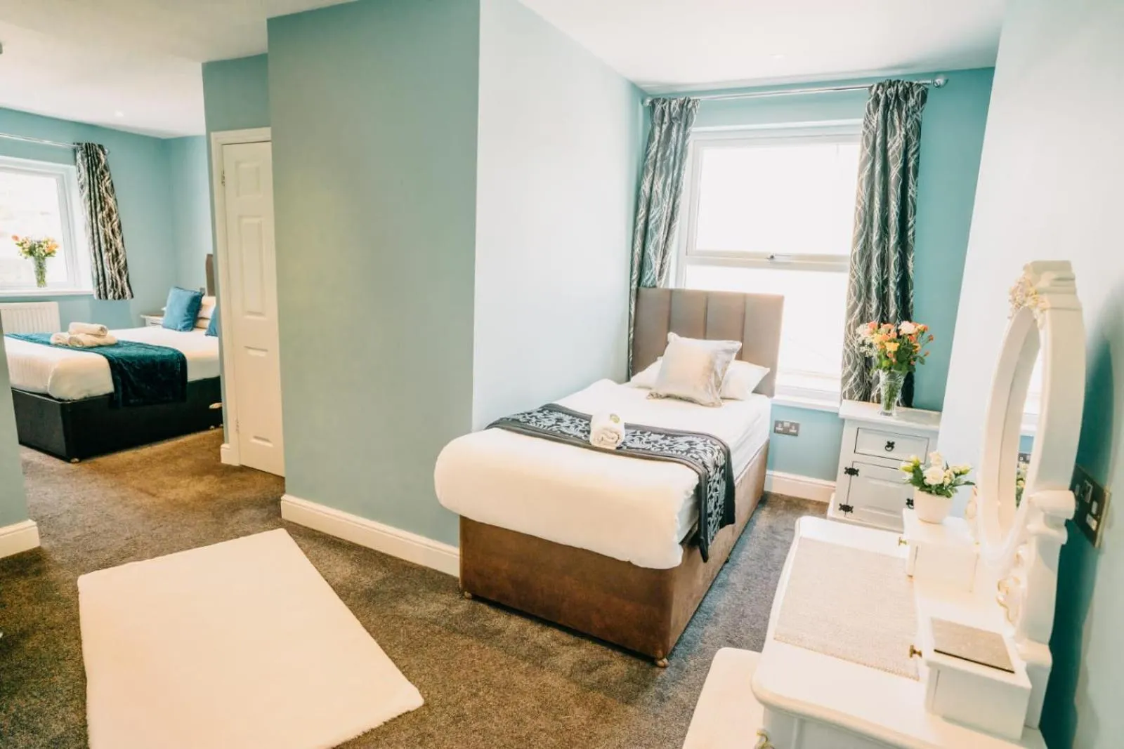 Bed in OYO Minerva Guesthouse