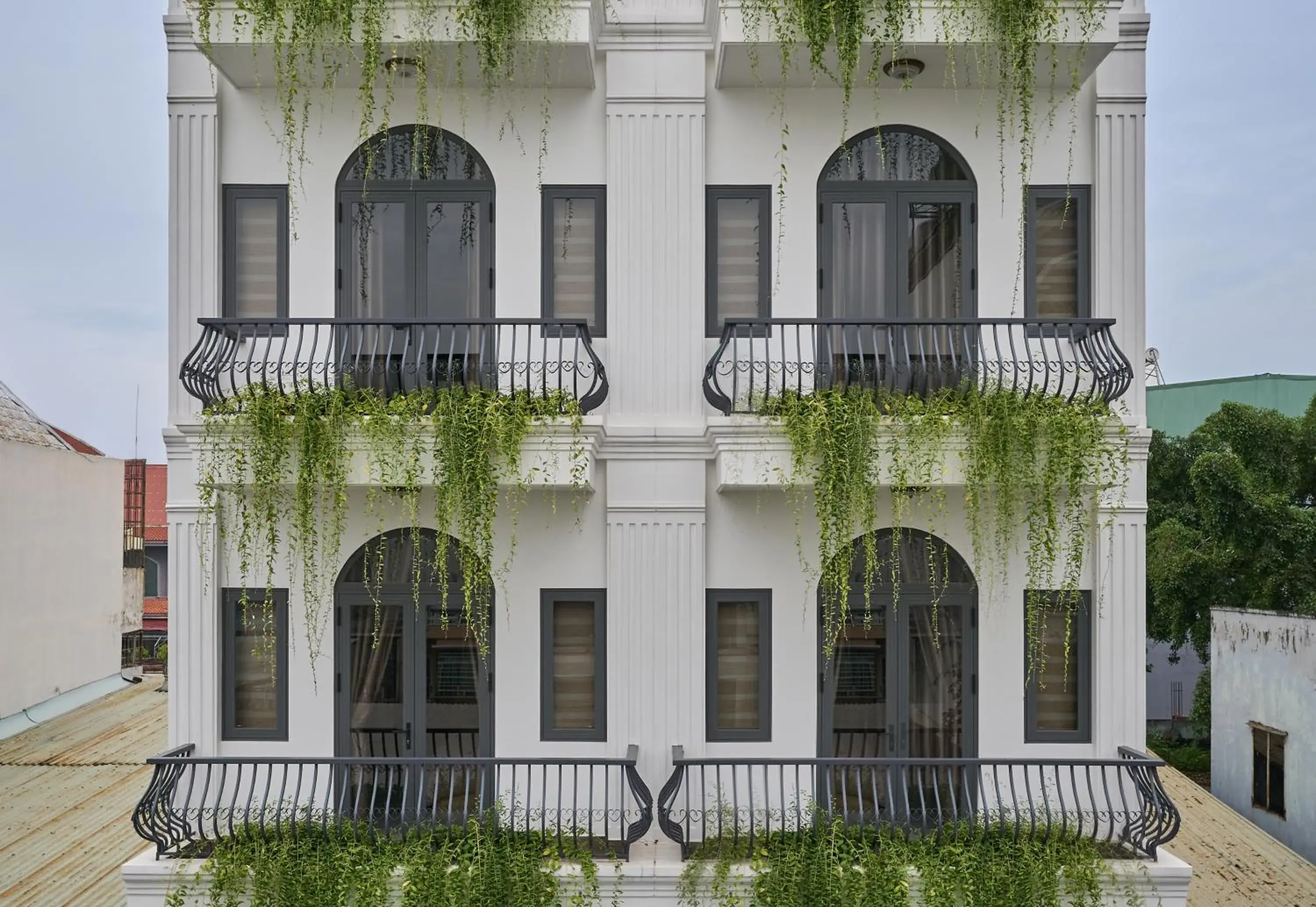 Property building in Green Riverside Hotel & Apartment Property building in Green Riverside Hotel & Apartment