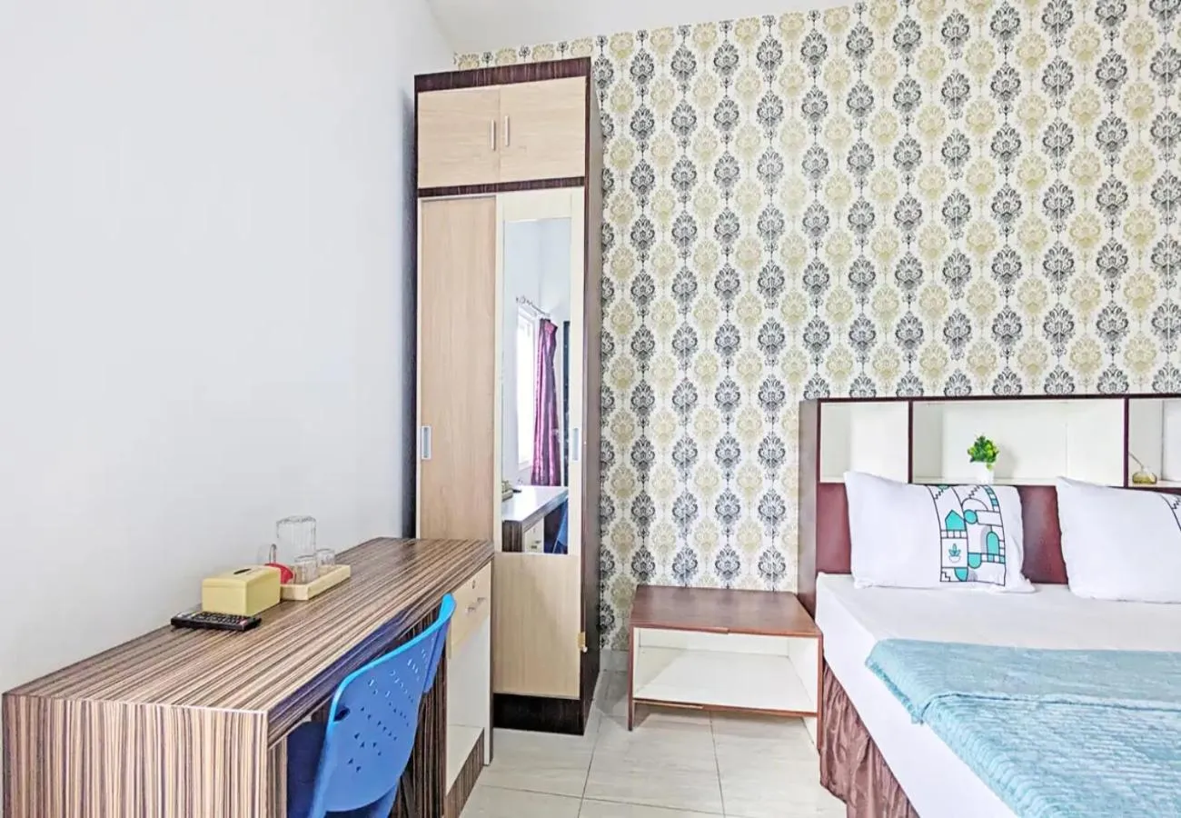 Bedroom, Bed in 99 Guest House