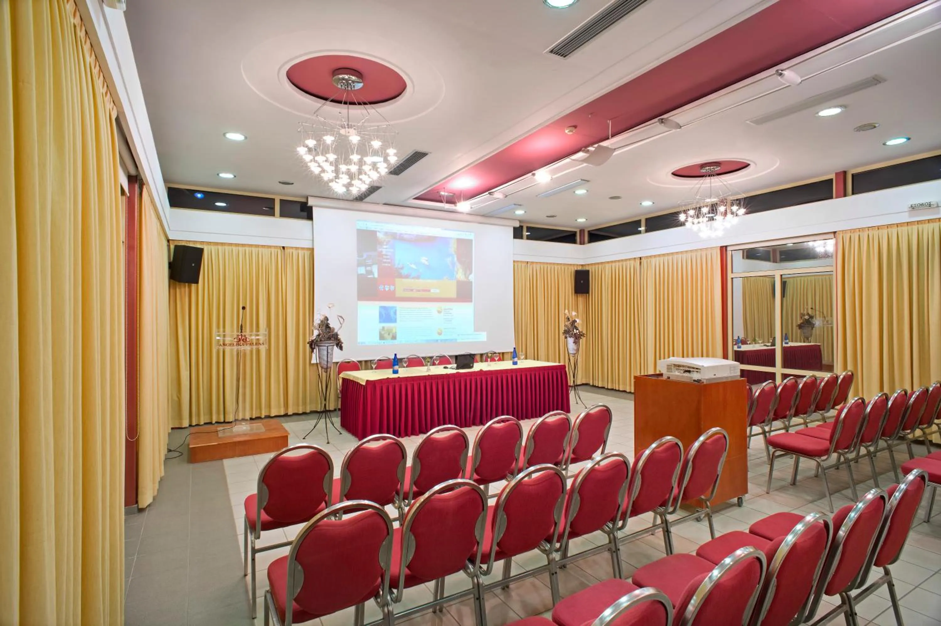 Business facilities in Angelika Pallas Hotel