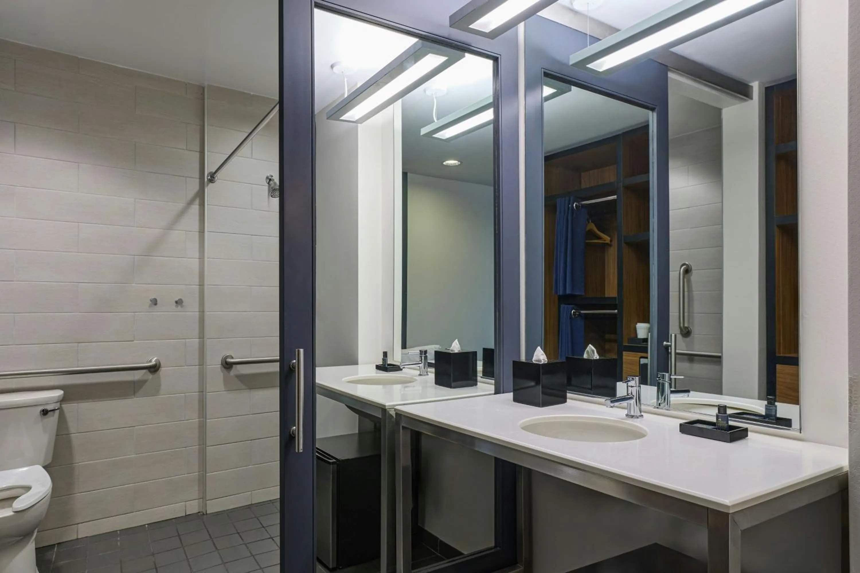 Bathroom in Aloft Durham Downtown