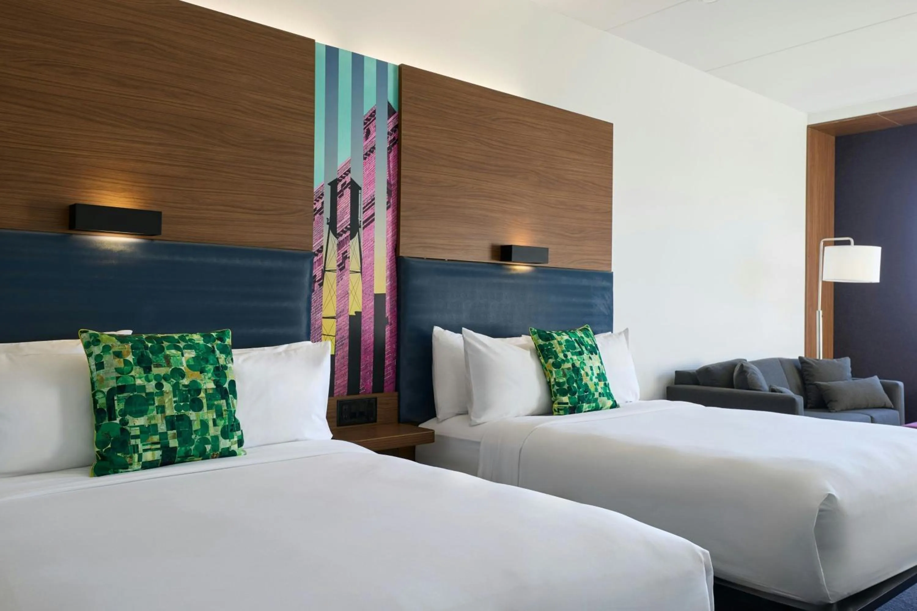 Photo of the whole room, Bed in Aloft Durham Downtown