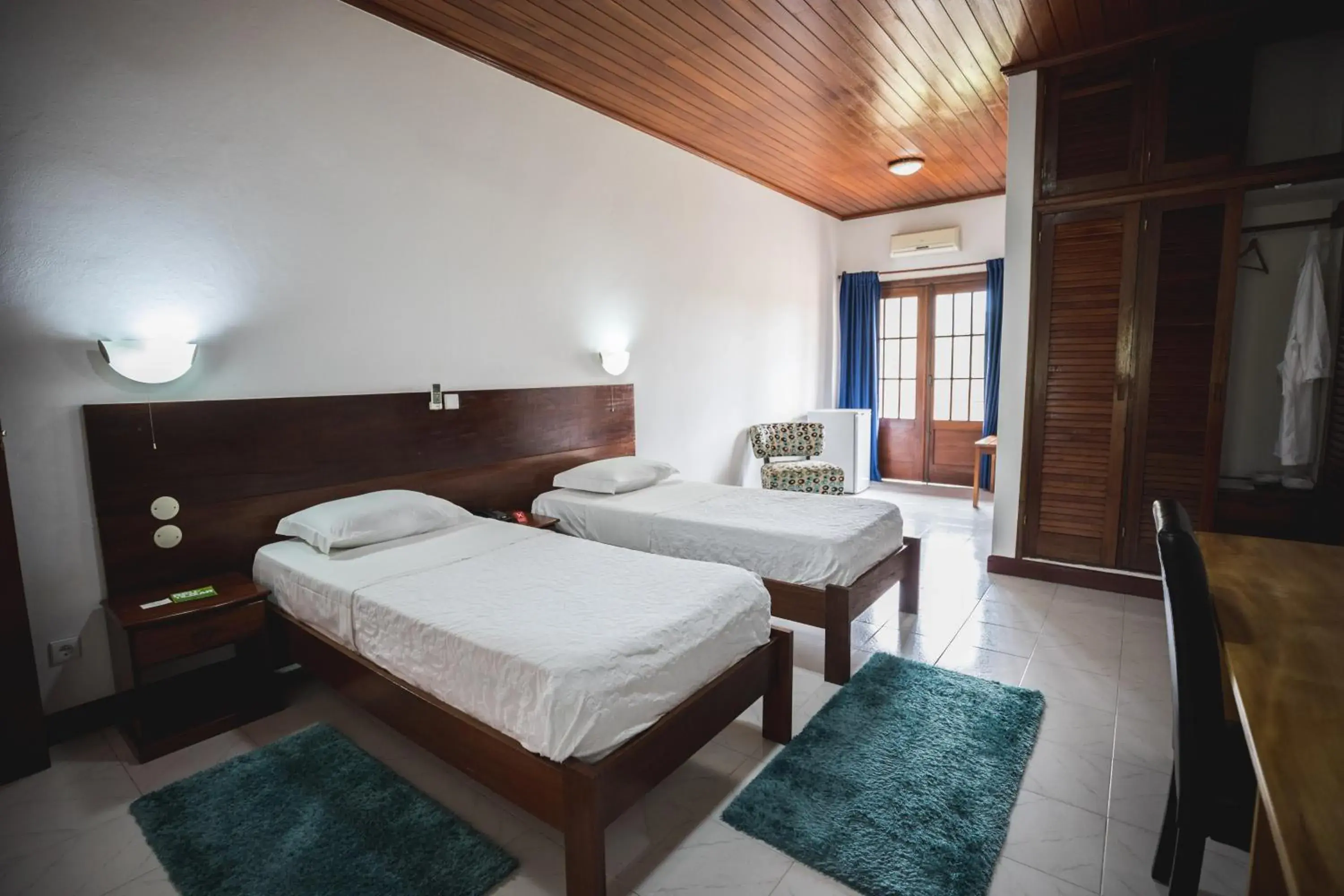 Standard Twin Room - single occupancy in Hotel Praia Standard Twin Room - single occupancy in Hotel Praia