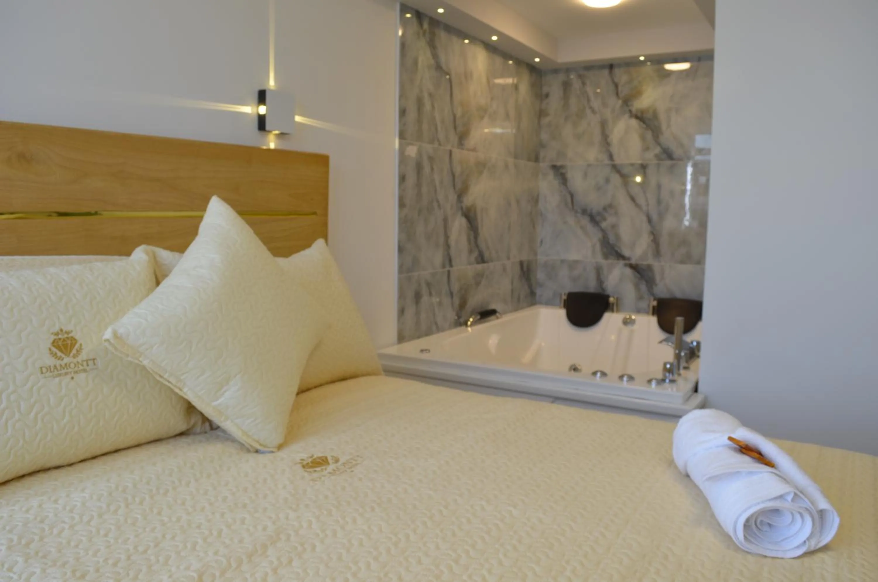 View (from property/room), Bed in Hotel Diamond Luxury Tunja
