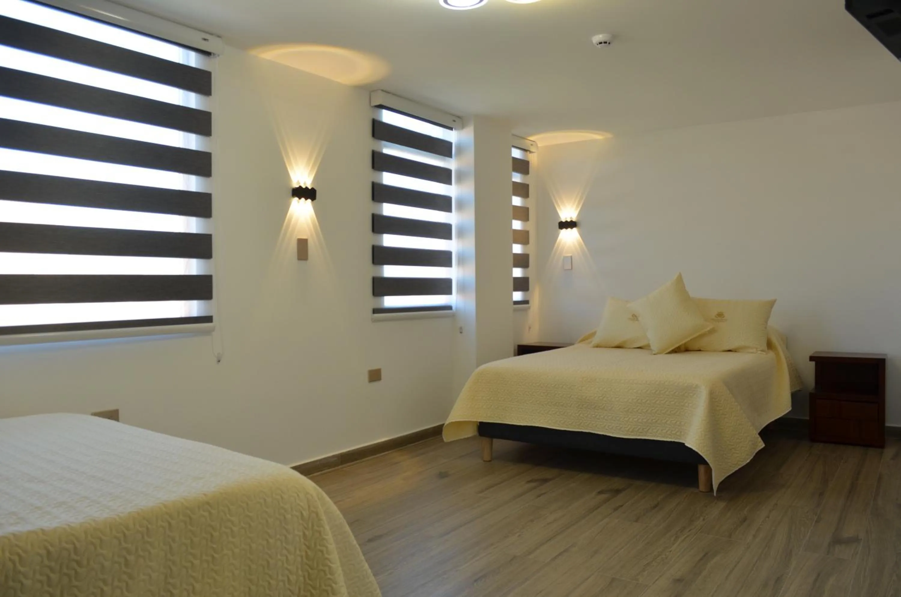 Toilet, Bed in Hotel Diamond Luxury Tunja