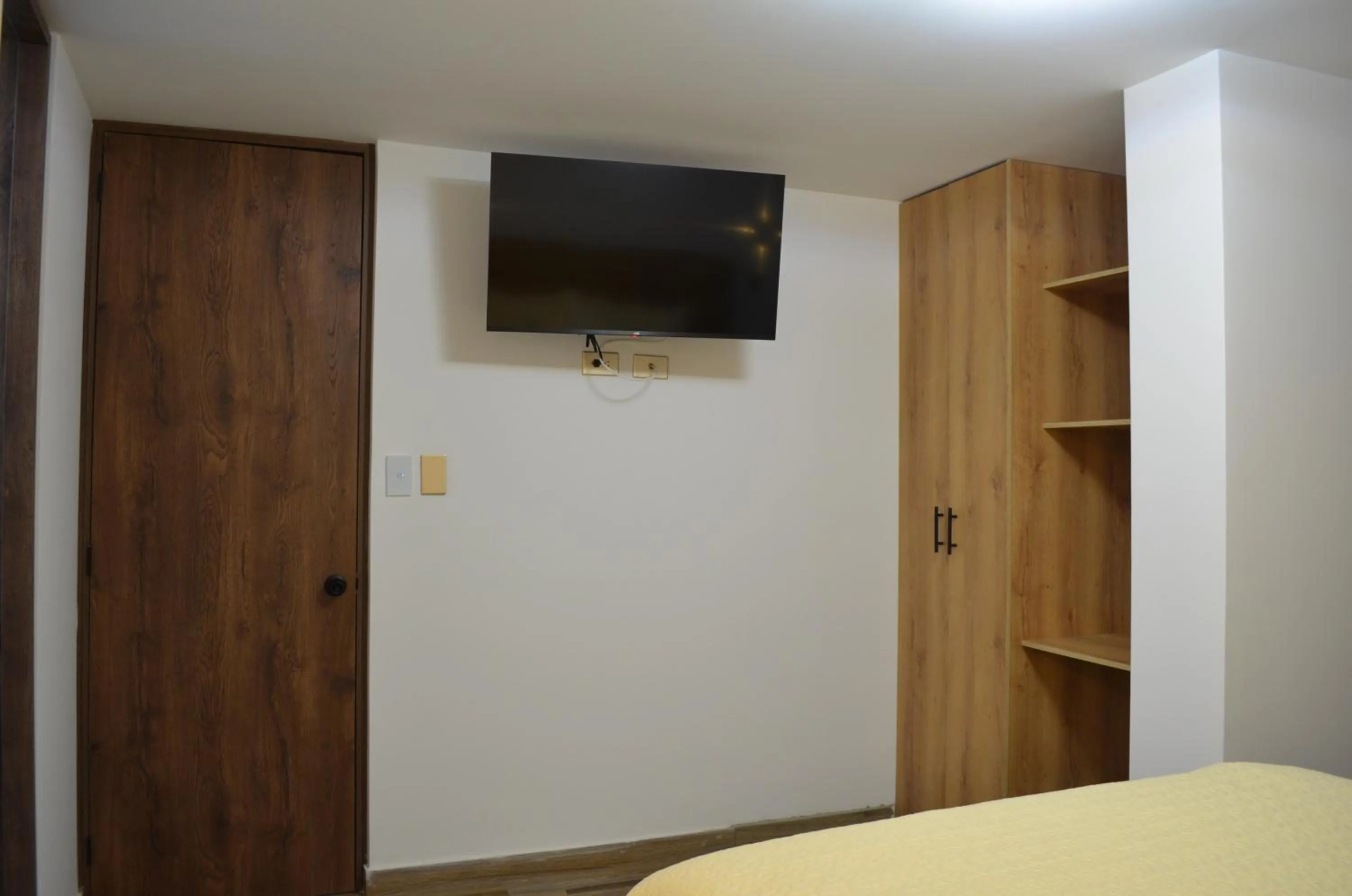 TV and multimedia, Bed in Hotel Diamond Luxury Tunja