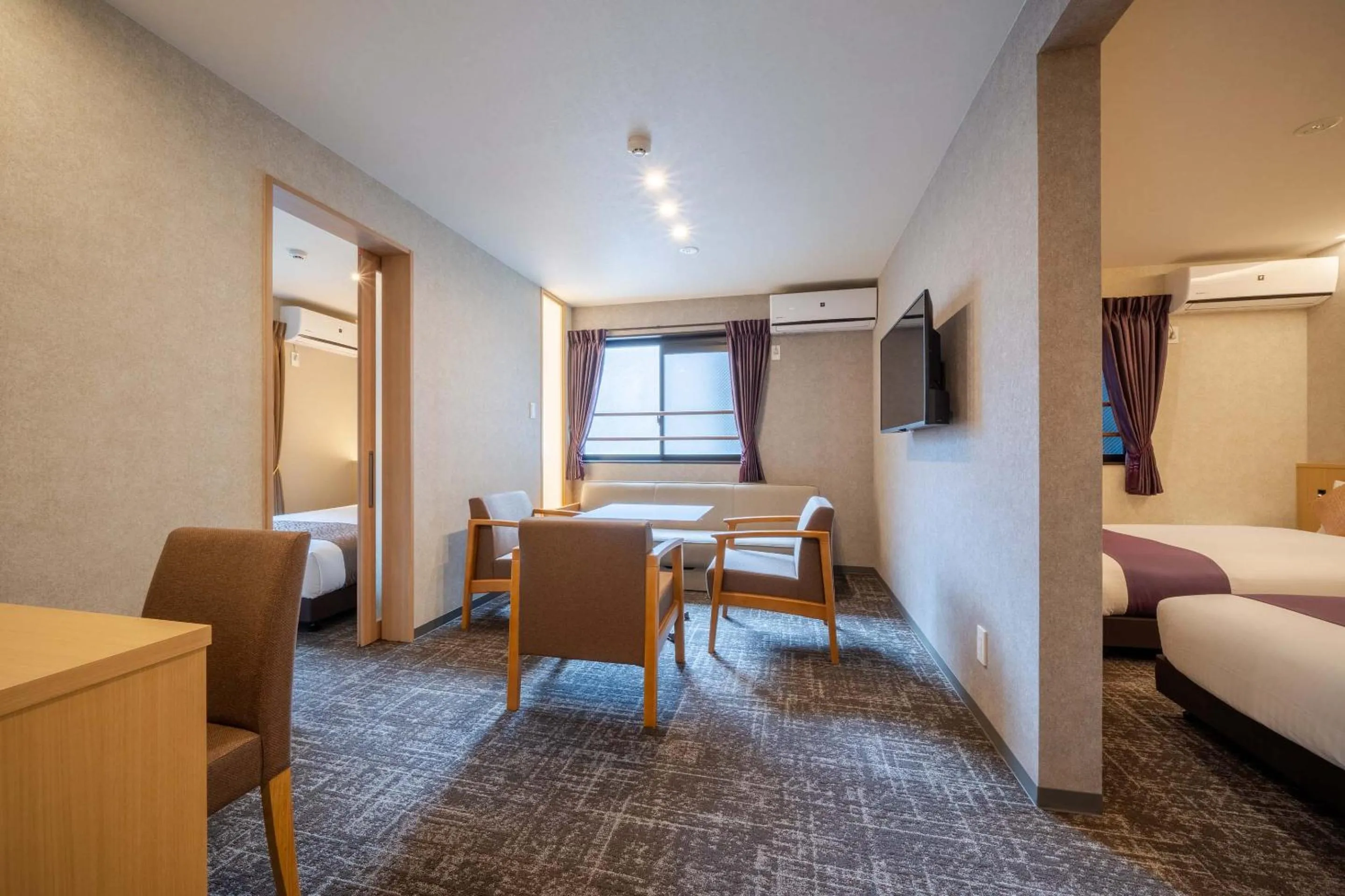 Living room, Bed in RESI STAY Kuon