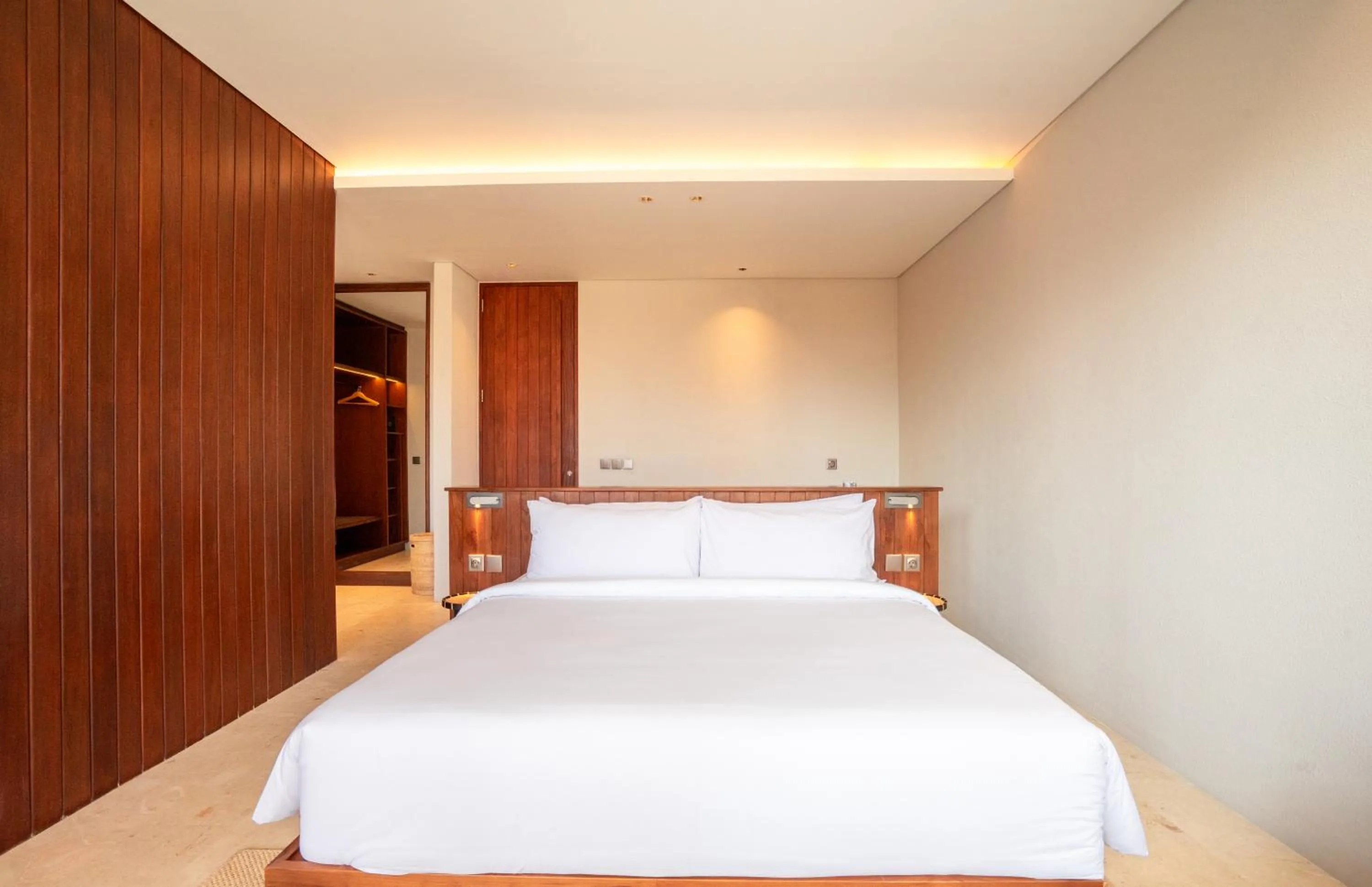 Bedroom, Bed in Amarta Beach Retreat by Nakula
