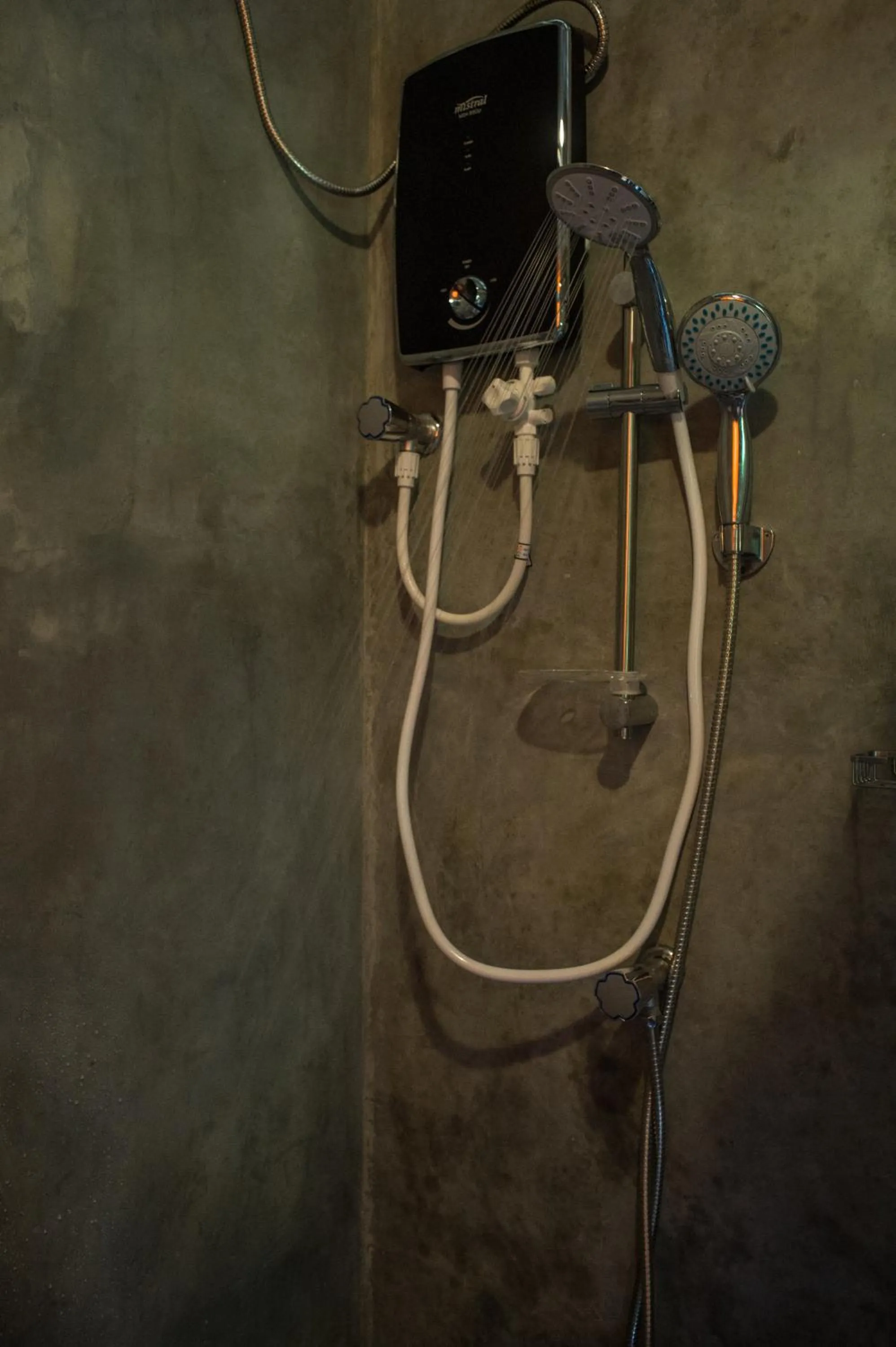 Shower in Sinharaja Hostel