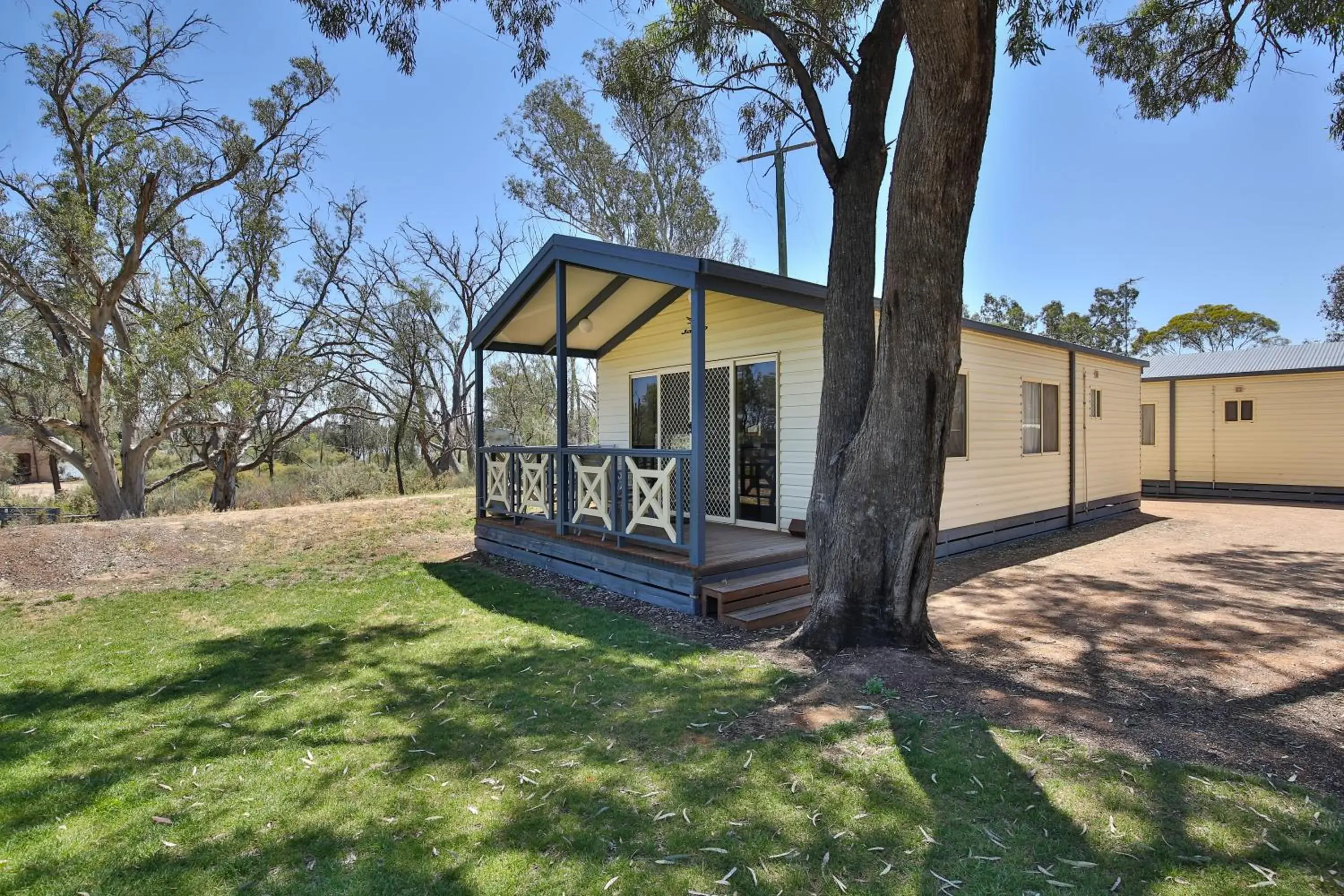Three-Bedroom Cabin in NRMA Mildura Riverside Holiday Park Three-Bedroom Cabin in NRMA Mildura Riverside Holiday Park