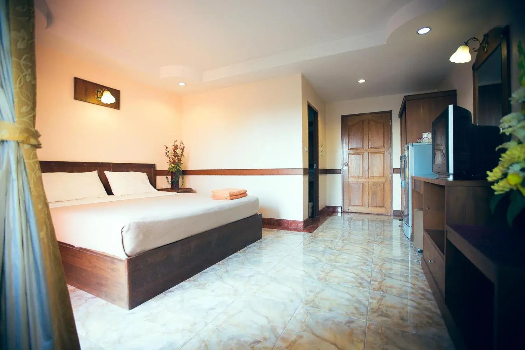 Bed in Navin Mansion 3 Pattaya Bed in Navin Mansion 3 Pattaya