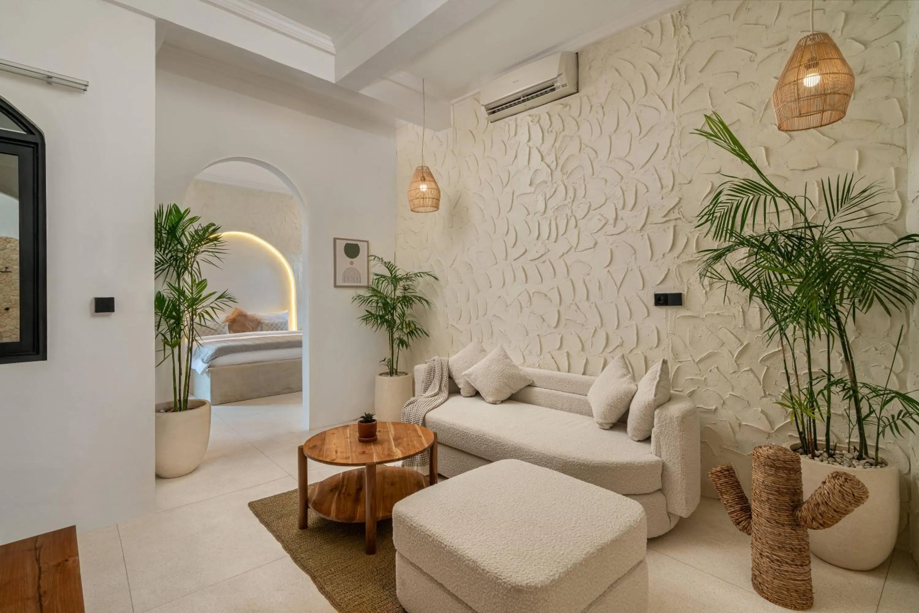 Bedroom in Casa Amor by GORO