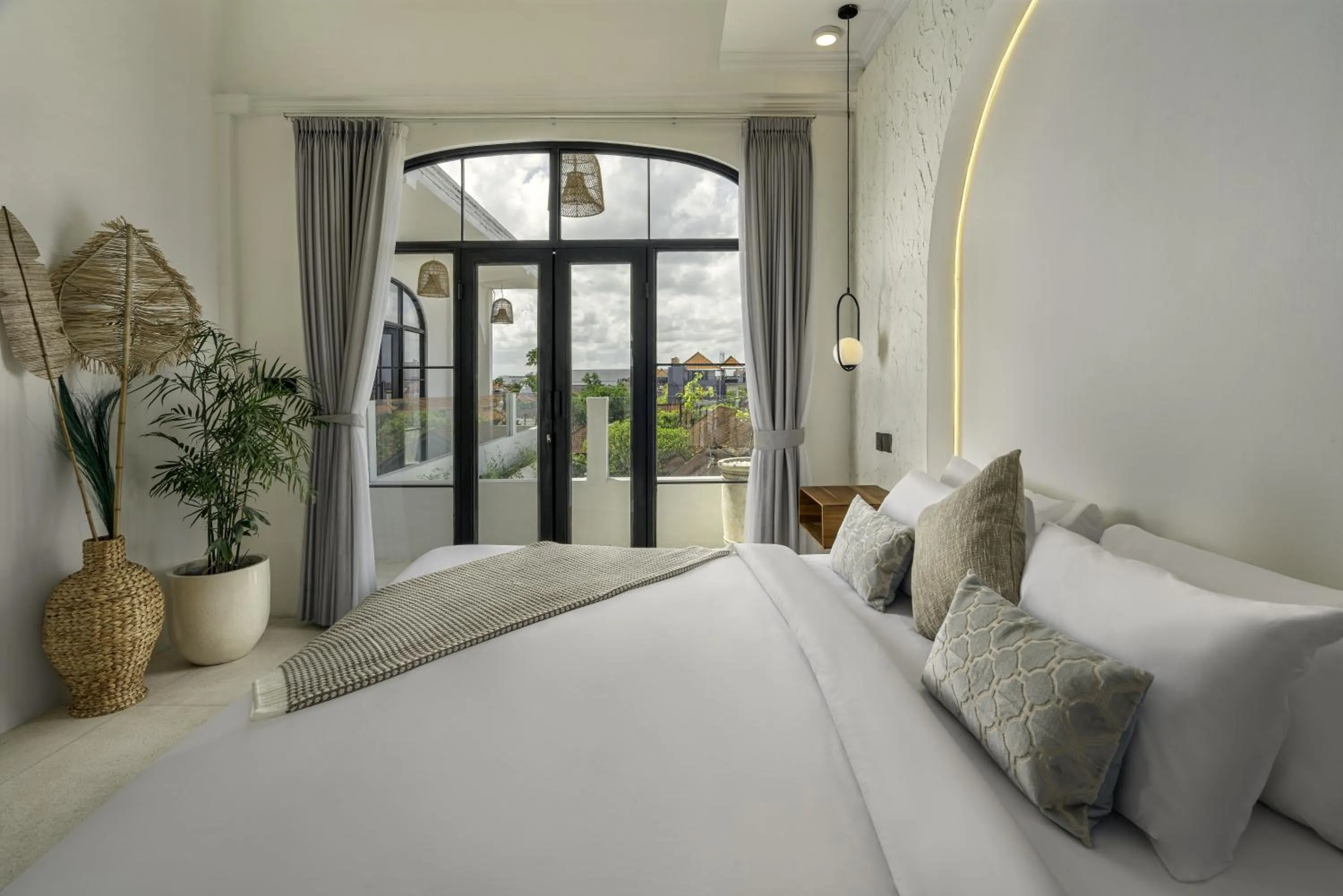 Bedroom, Bed in Casa Amor by GORO