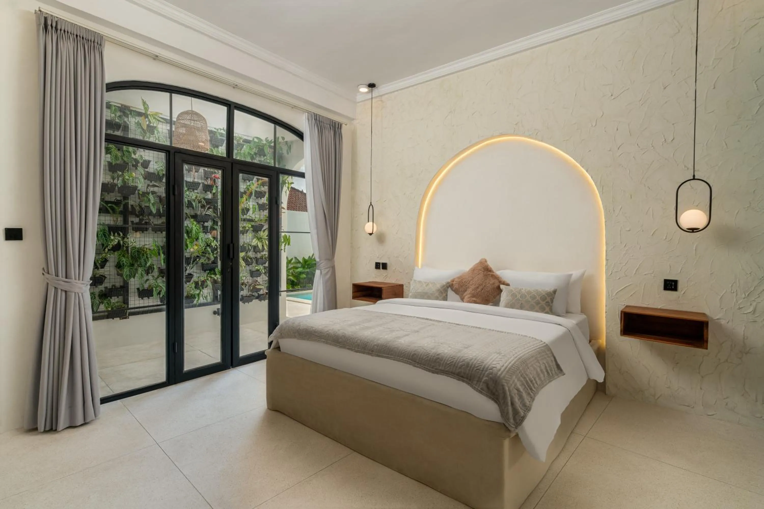 Bedroom, Bed in Casa Amor by GORO