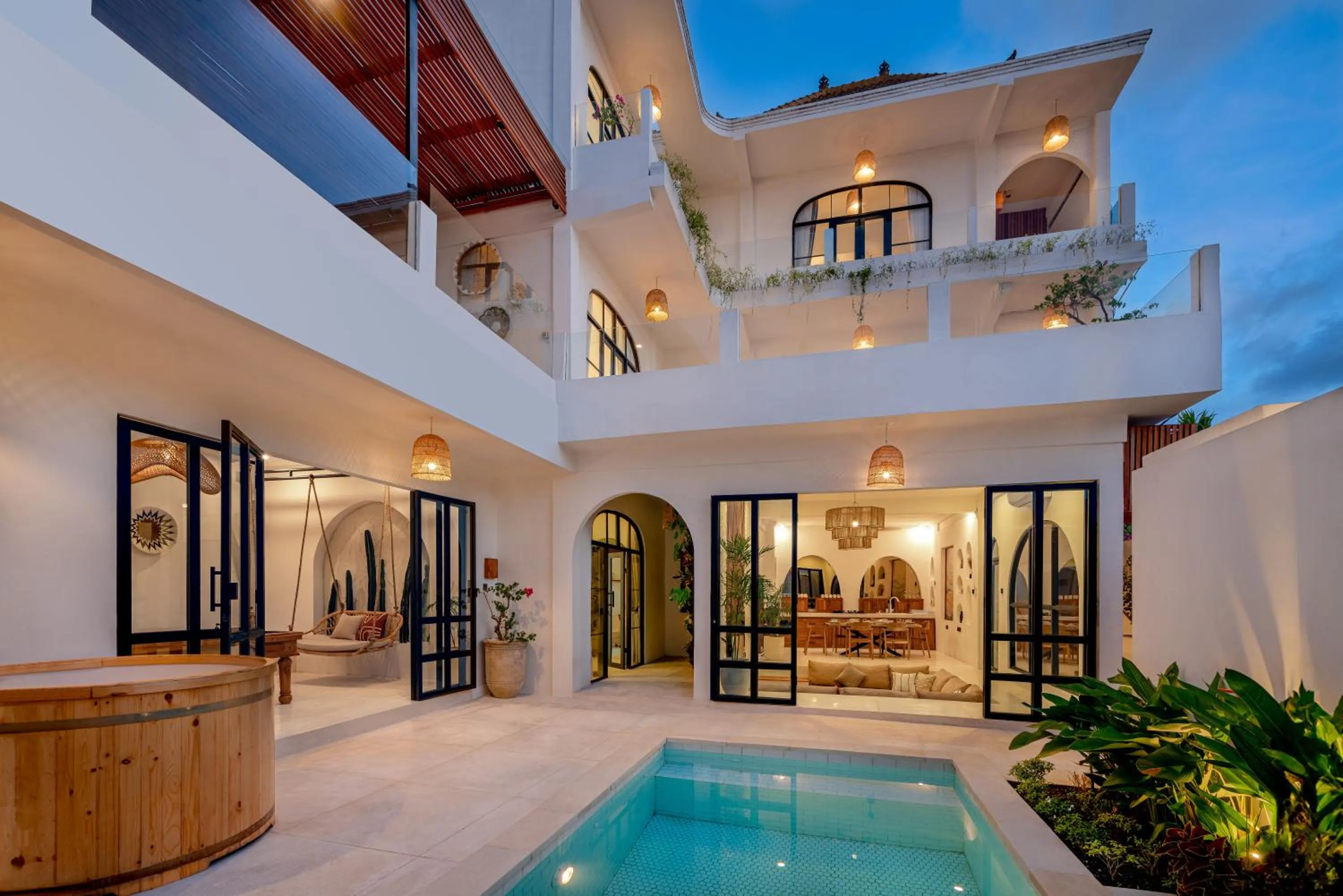 Swimming pool in Casa Amor by GORO