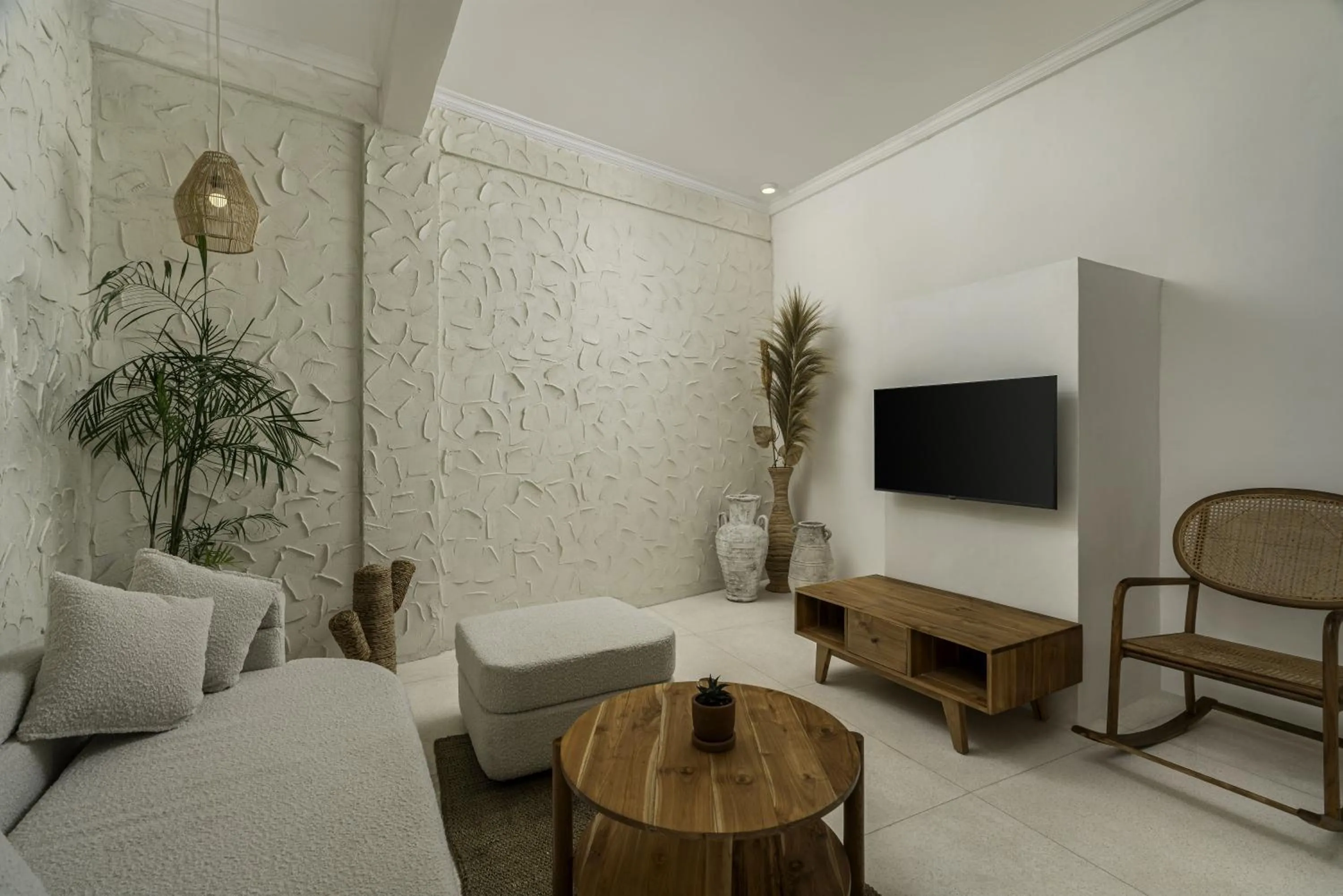 Bedroom in Casa Amor by GORO