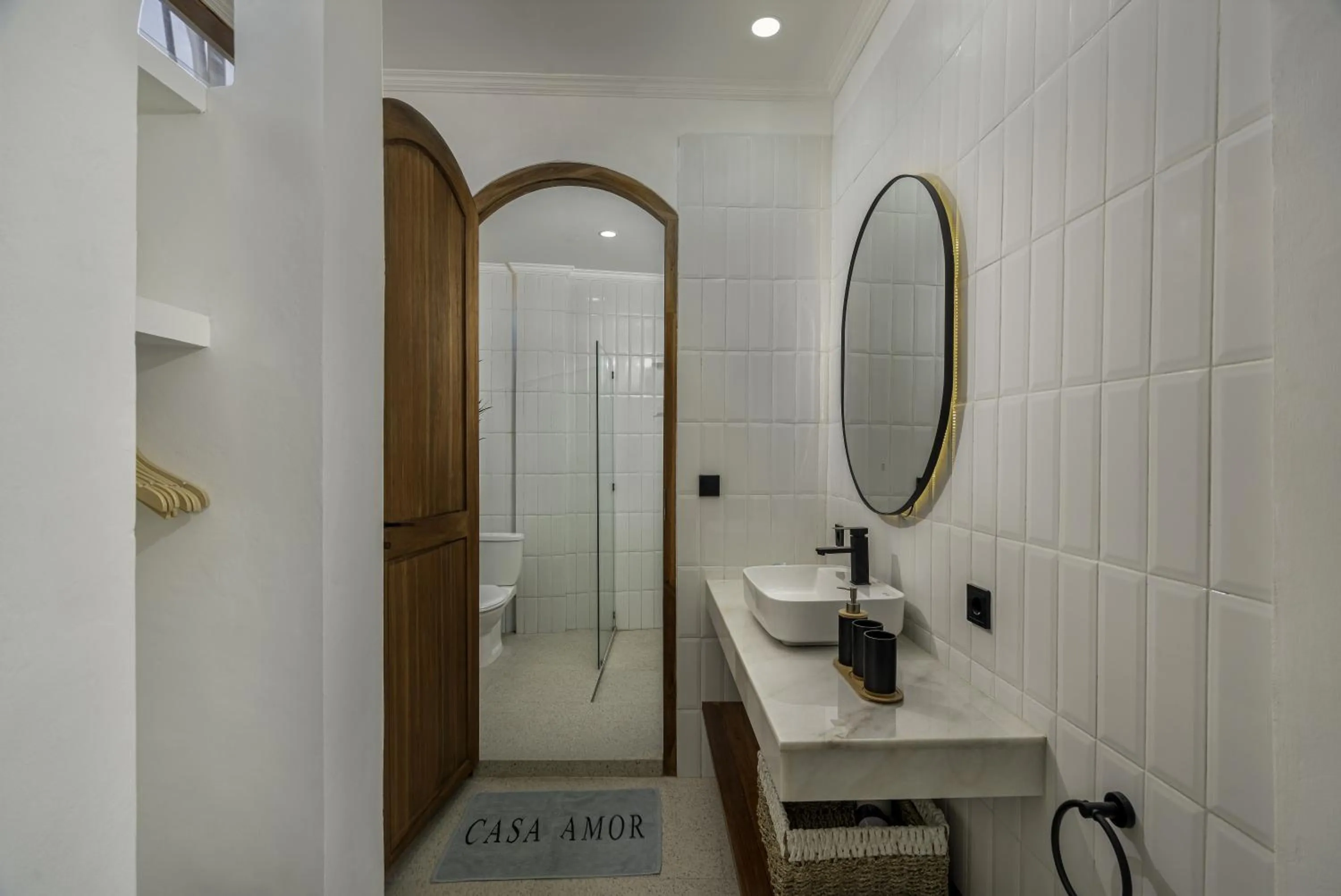 Bathroom in Casa Amor by GORO