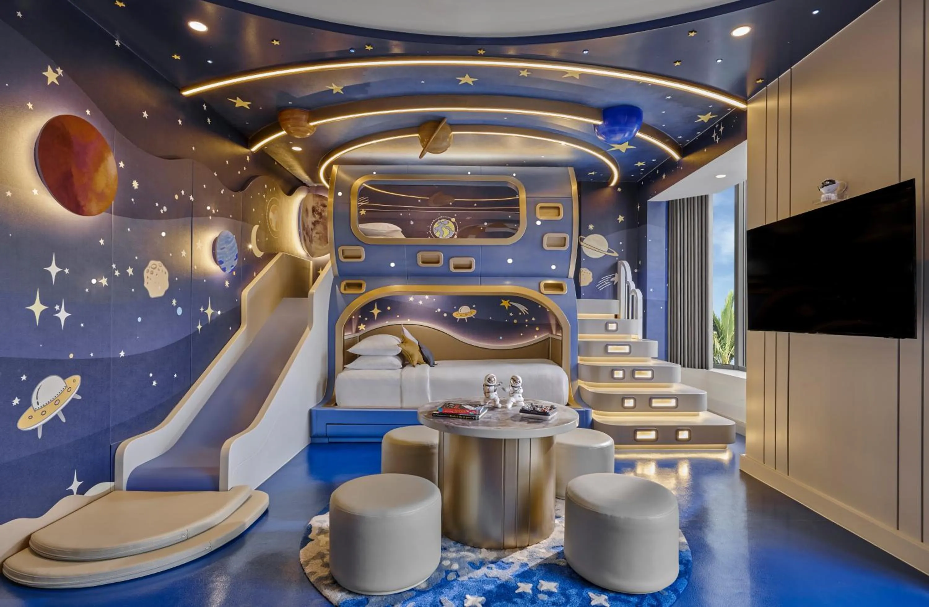 Property building in Grand Hyatt Jakarta