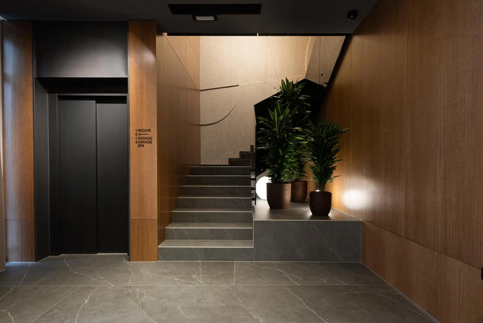 Lobby or reception in Garni Hotel Galeria