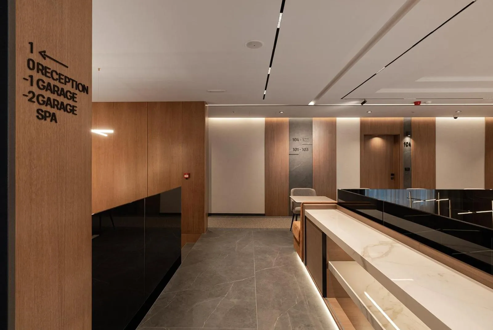 Lobby or reception in Garni Hotel Galeria