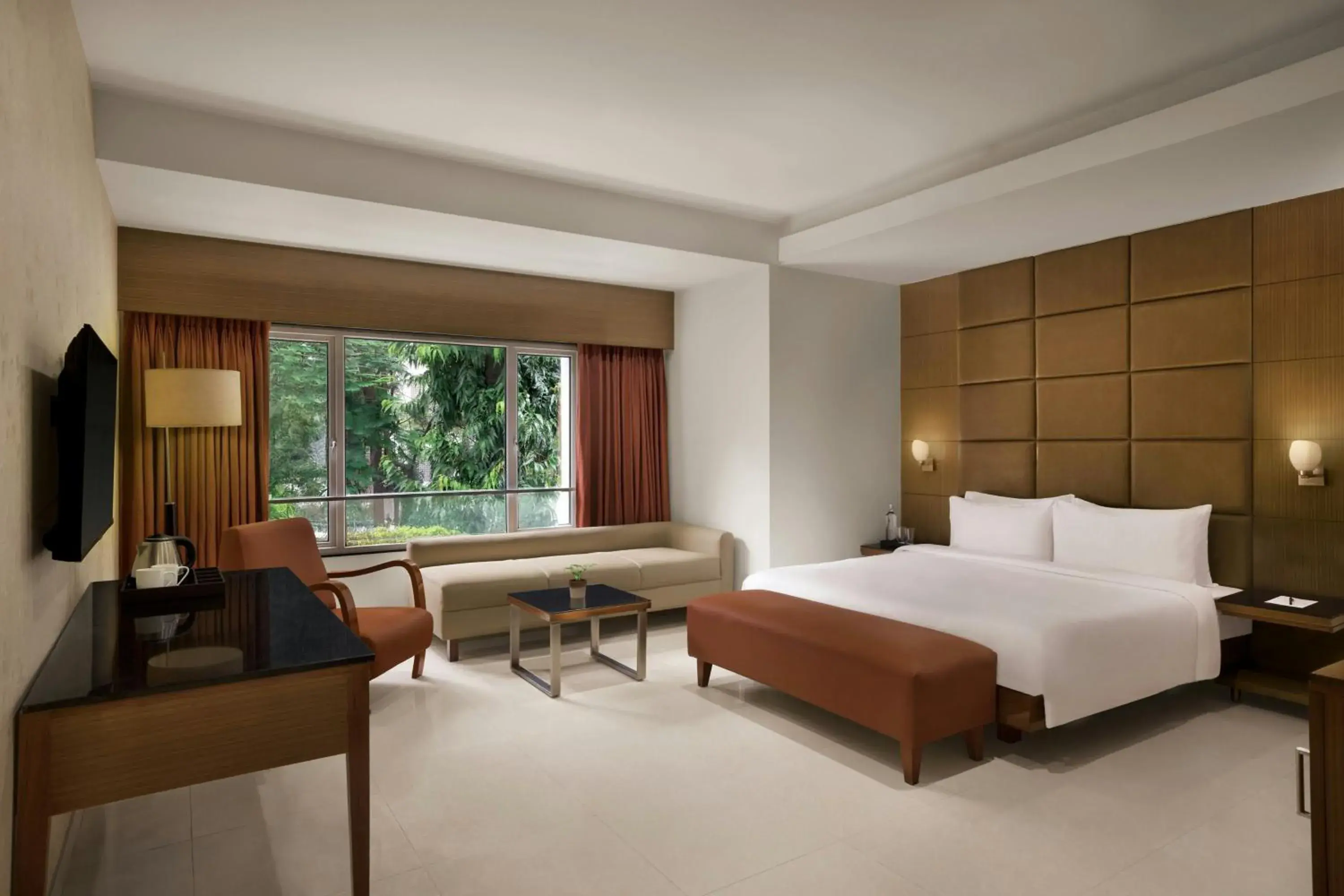 Bedroom, Bed in The Fern Residency Woodland, Pune, Series by Marriott Bedroom, Bed in The Fern Residency Woodland, Pune, Series by Marriott