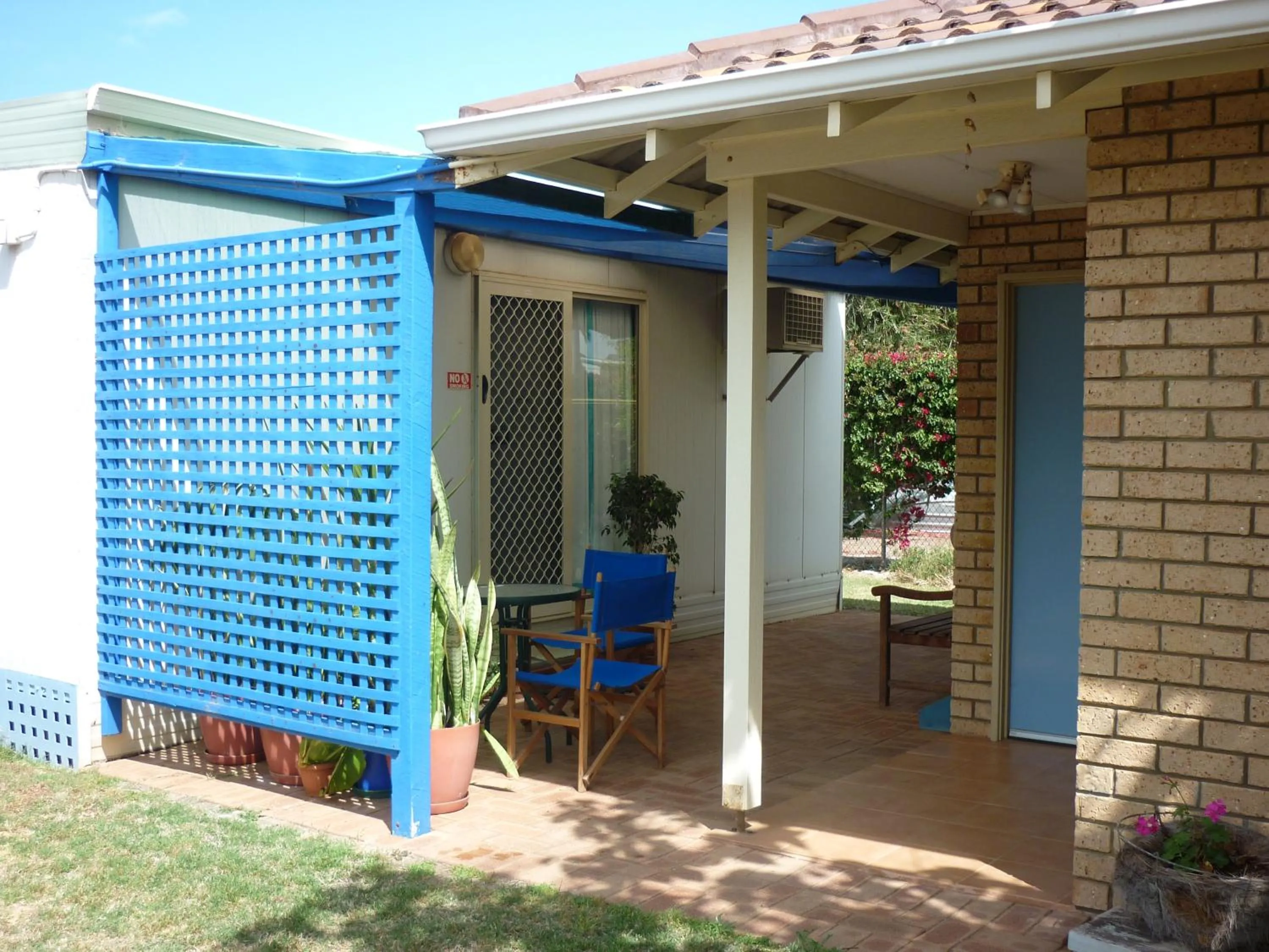 Property building in Leander Reef Holiday Park