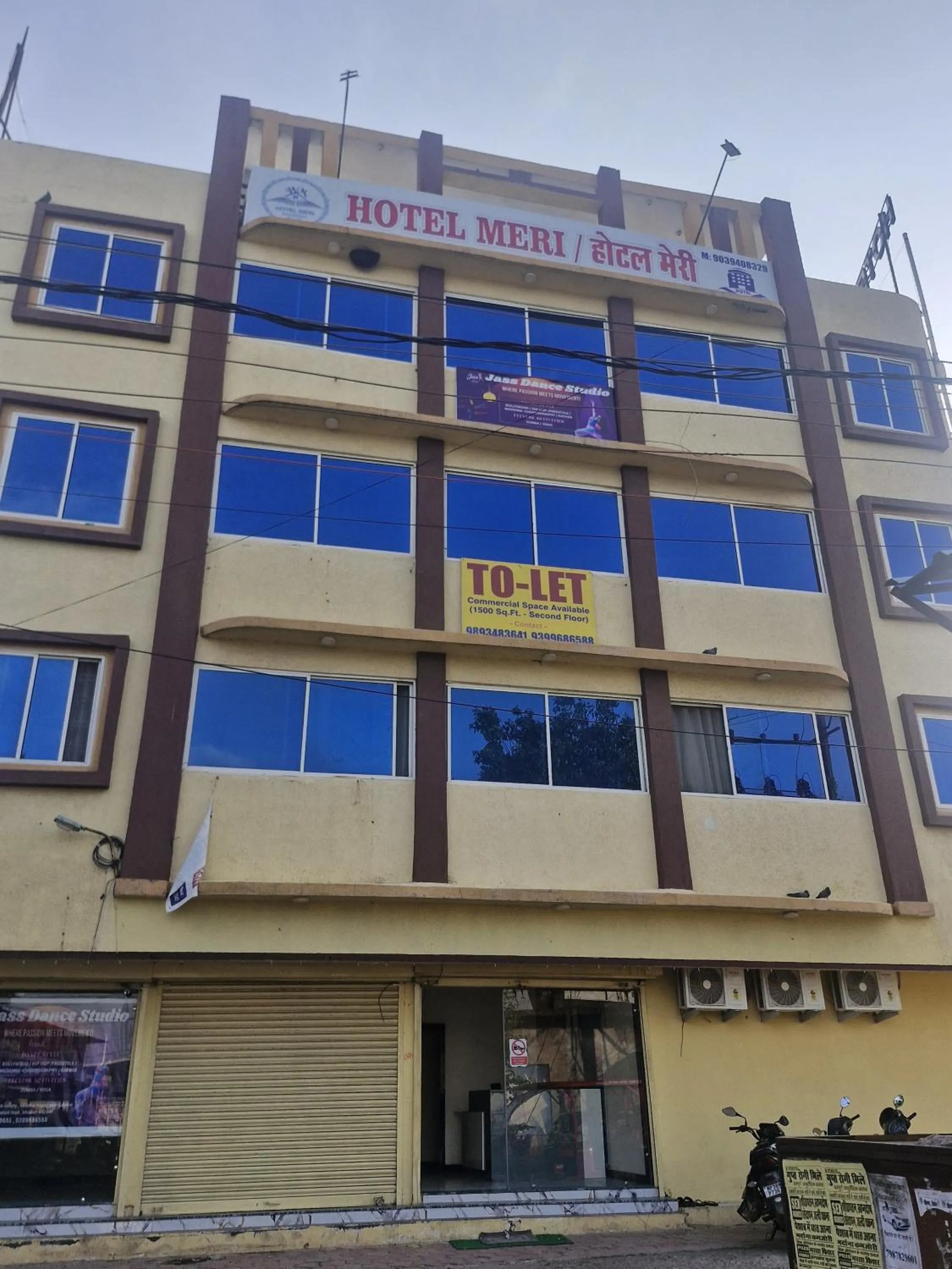 Property building in Hotel Meri & Residency