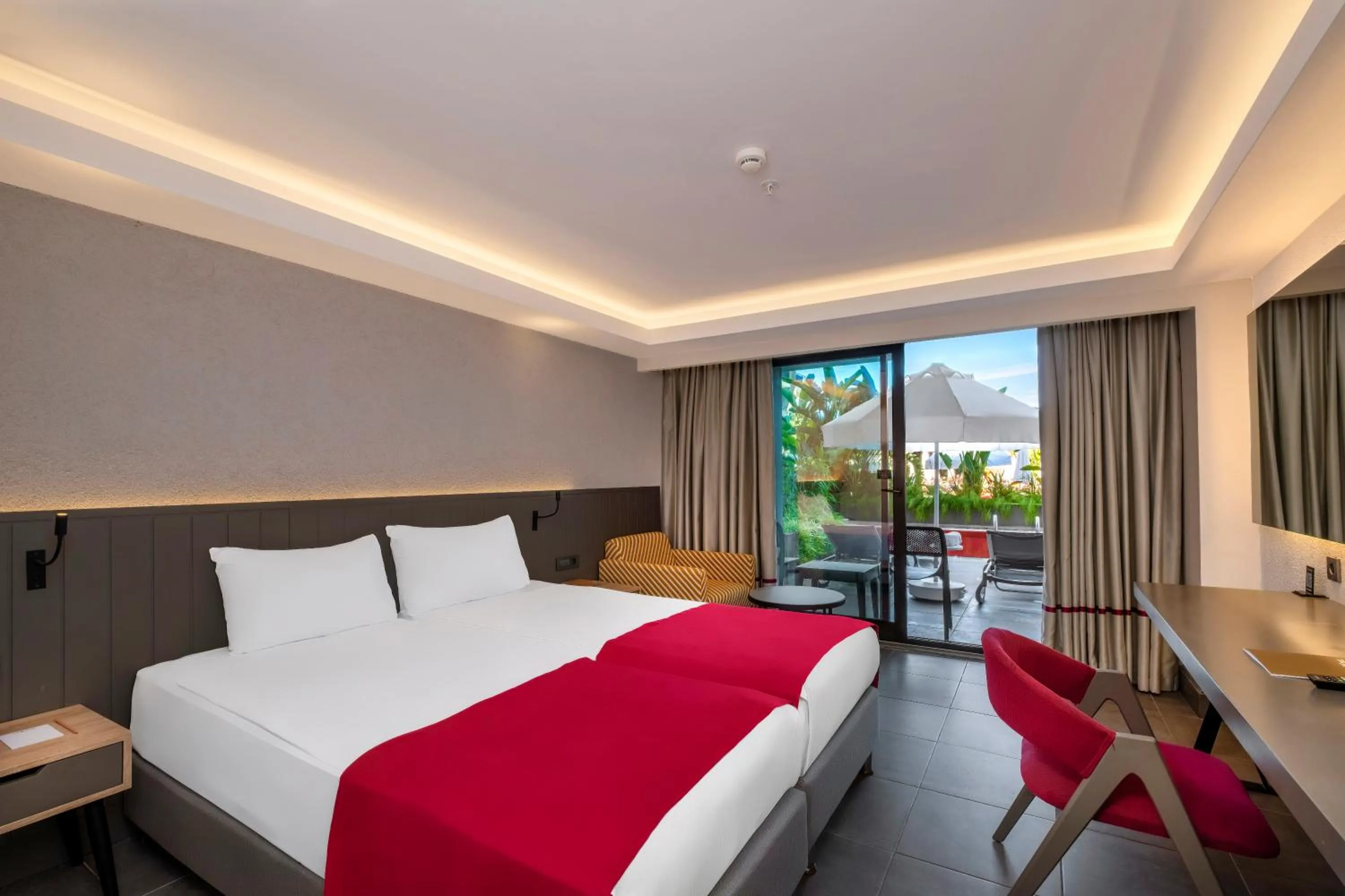 Photo of the whole room, Bed in The X Belek