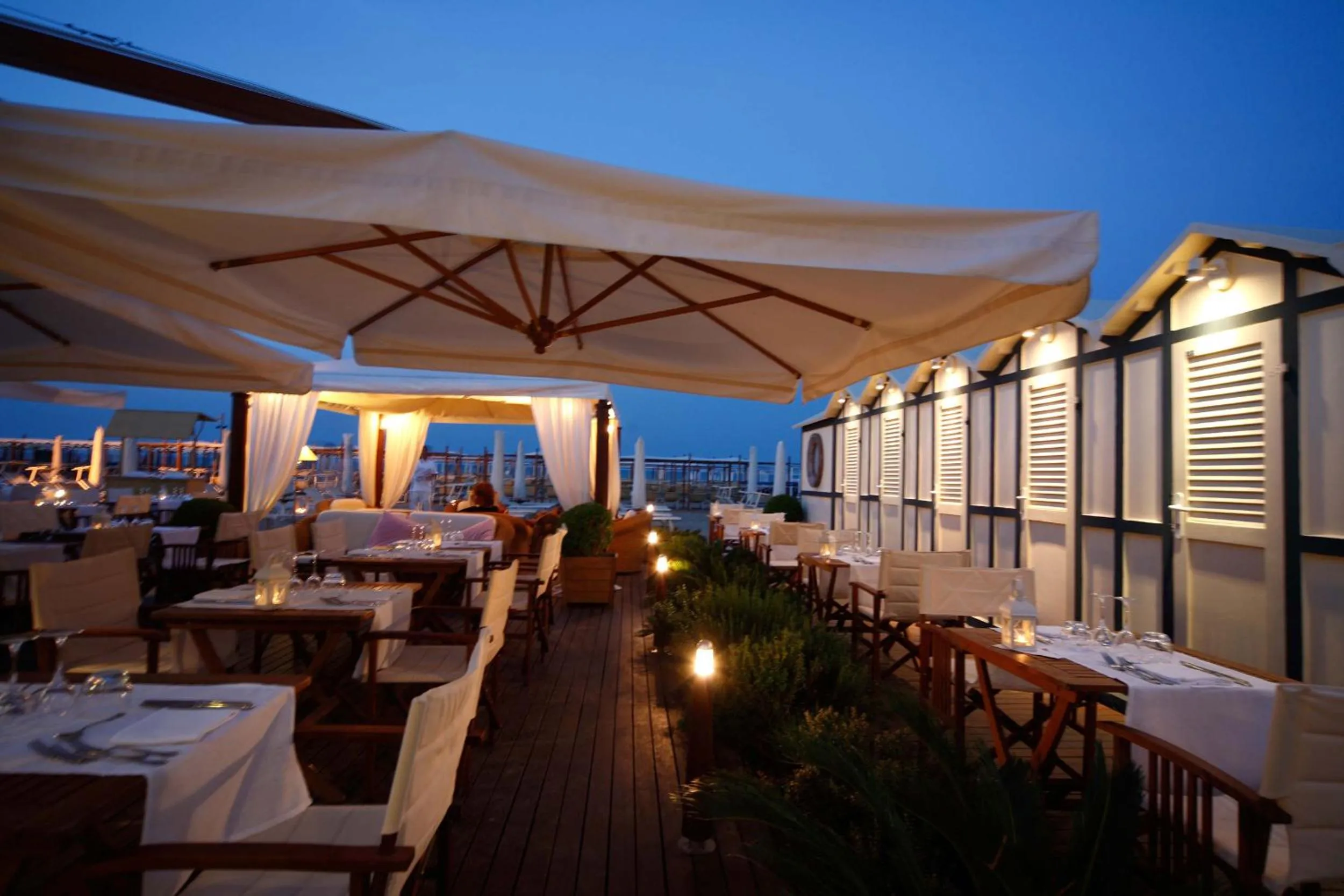 Beach in Hotel Maestrale