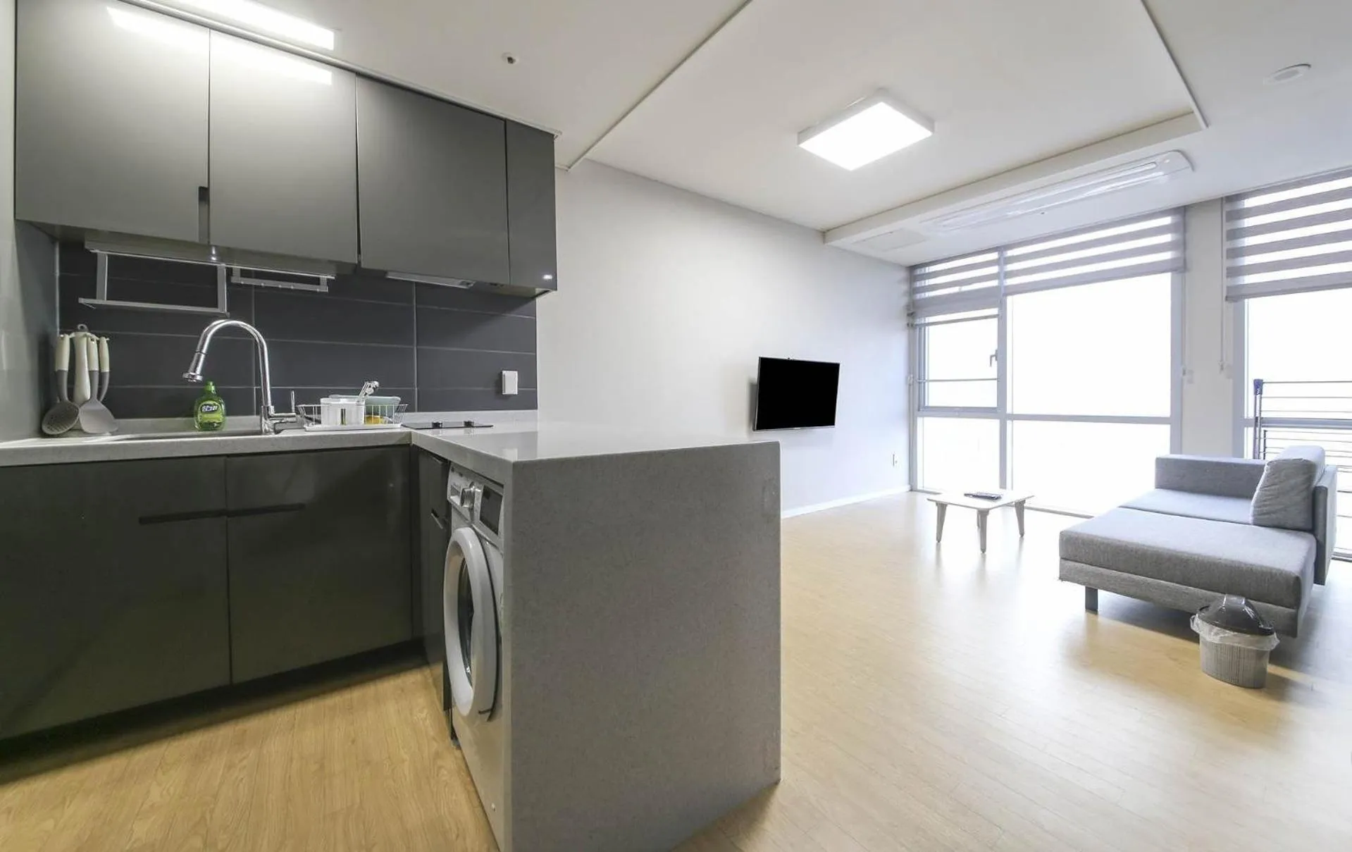 Kitchen or kitchenette in The Hide City