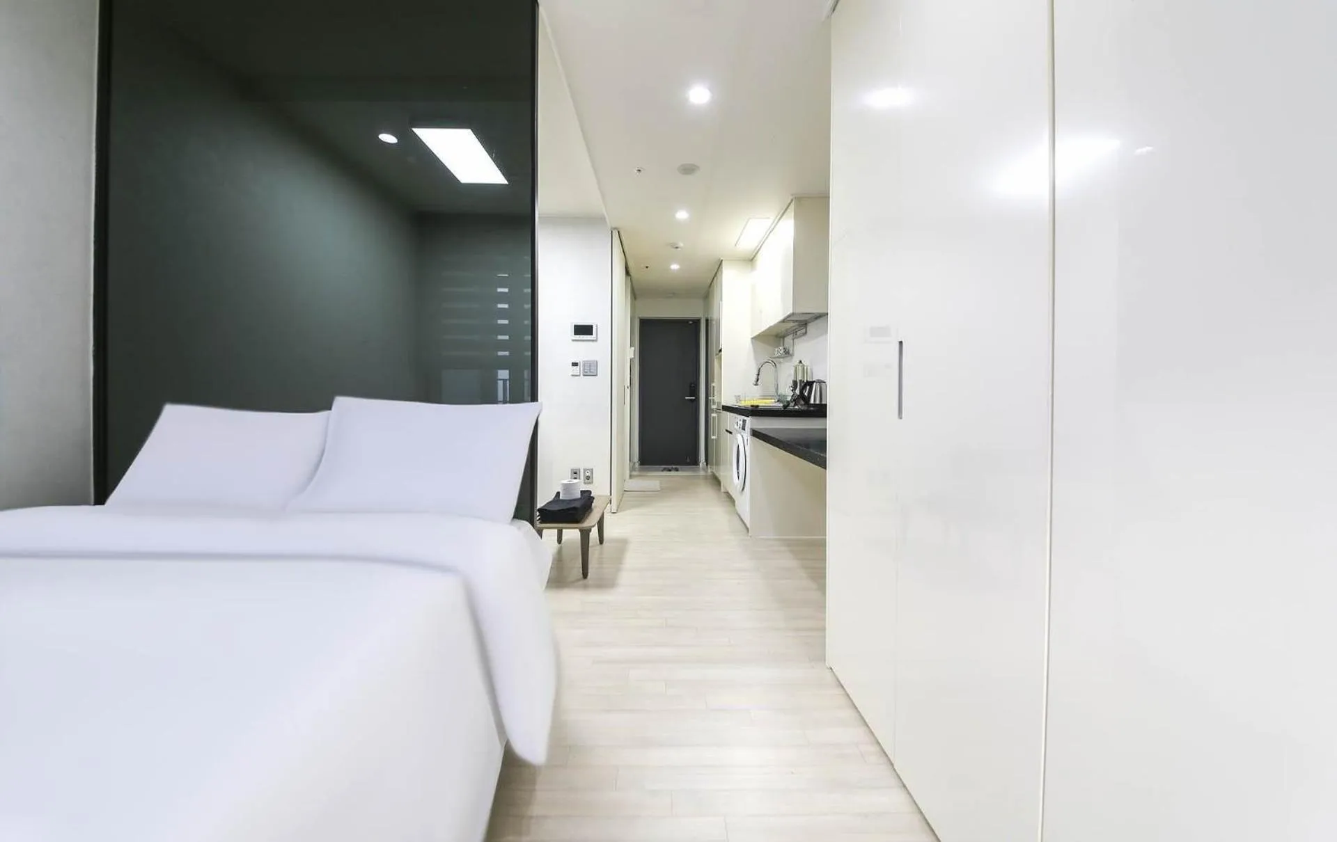 Photo of the whole room, Bed in The Hide City