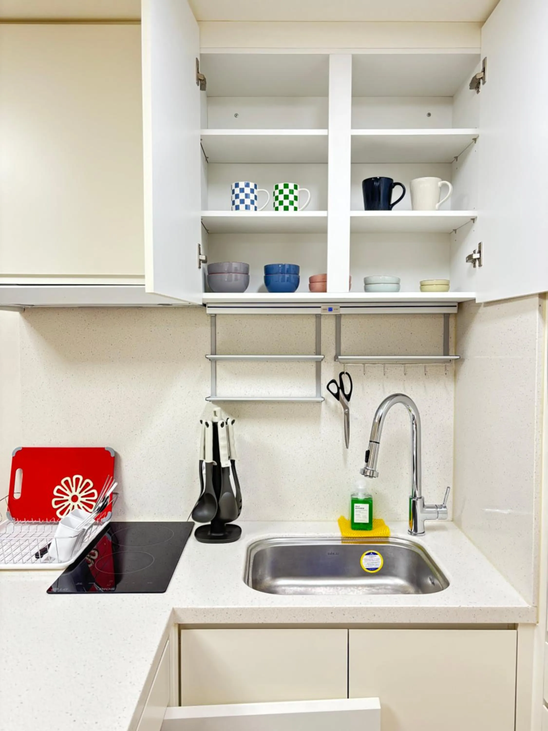 Kitchen or kitchenette in The Hide City