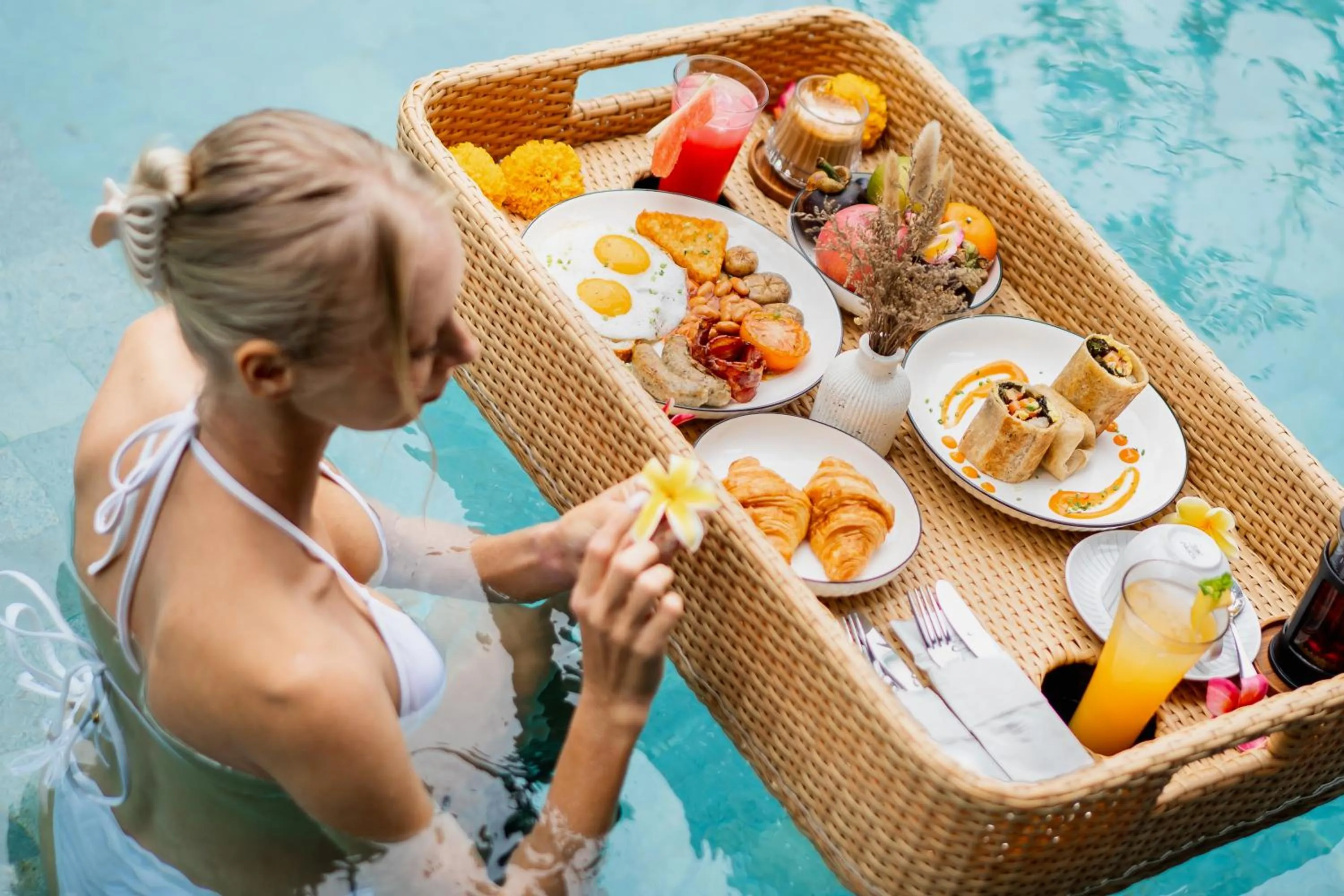 Swimming pool in The Line Canggu