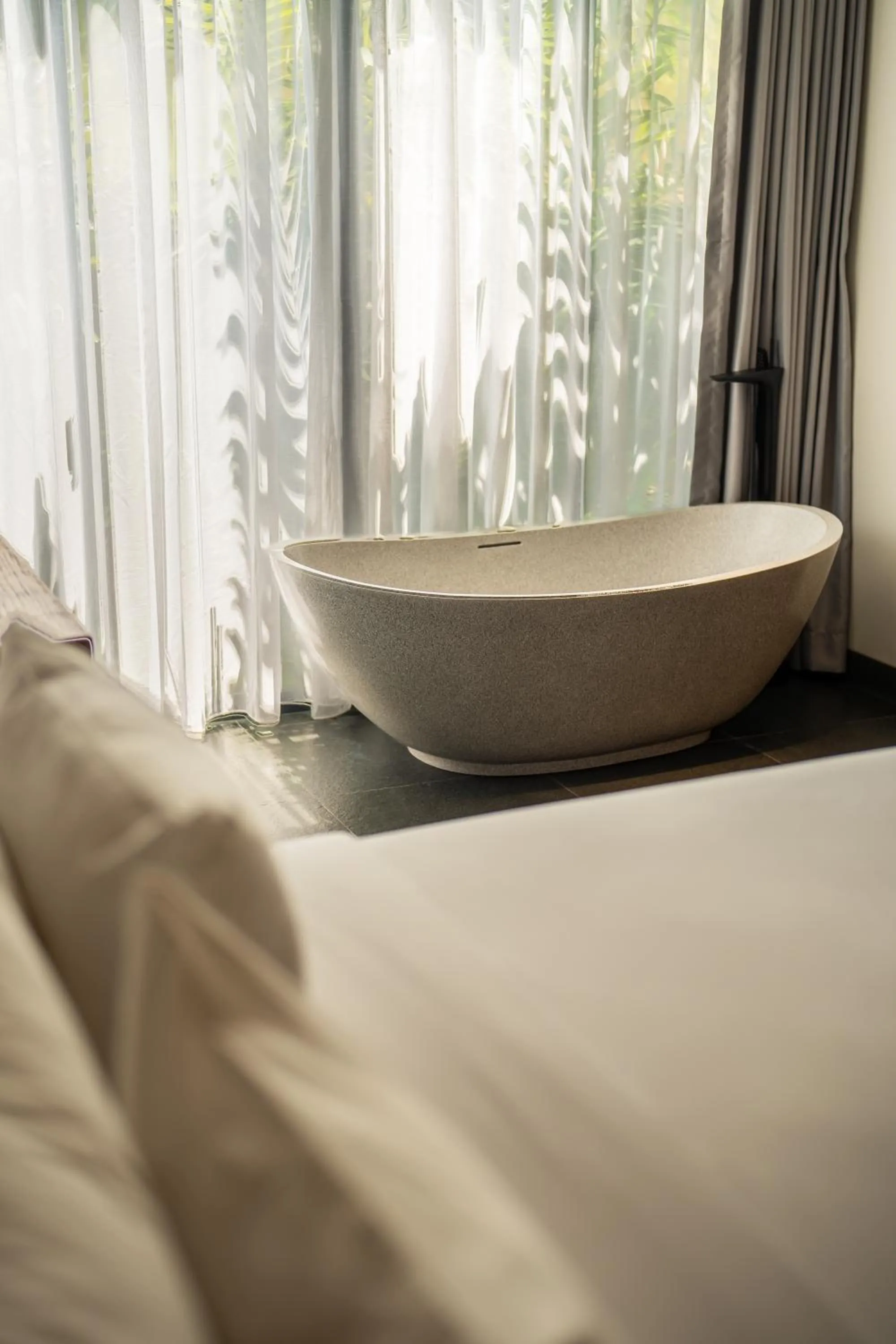 Bath, Bed in The Line Canggu