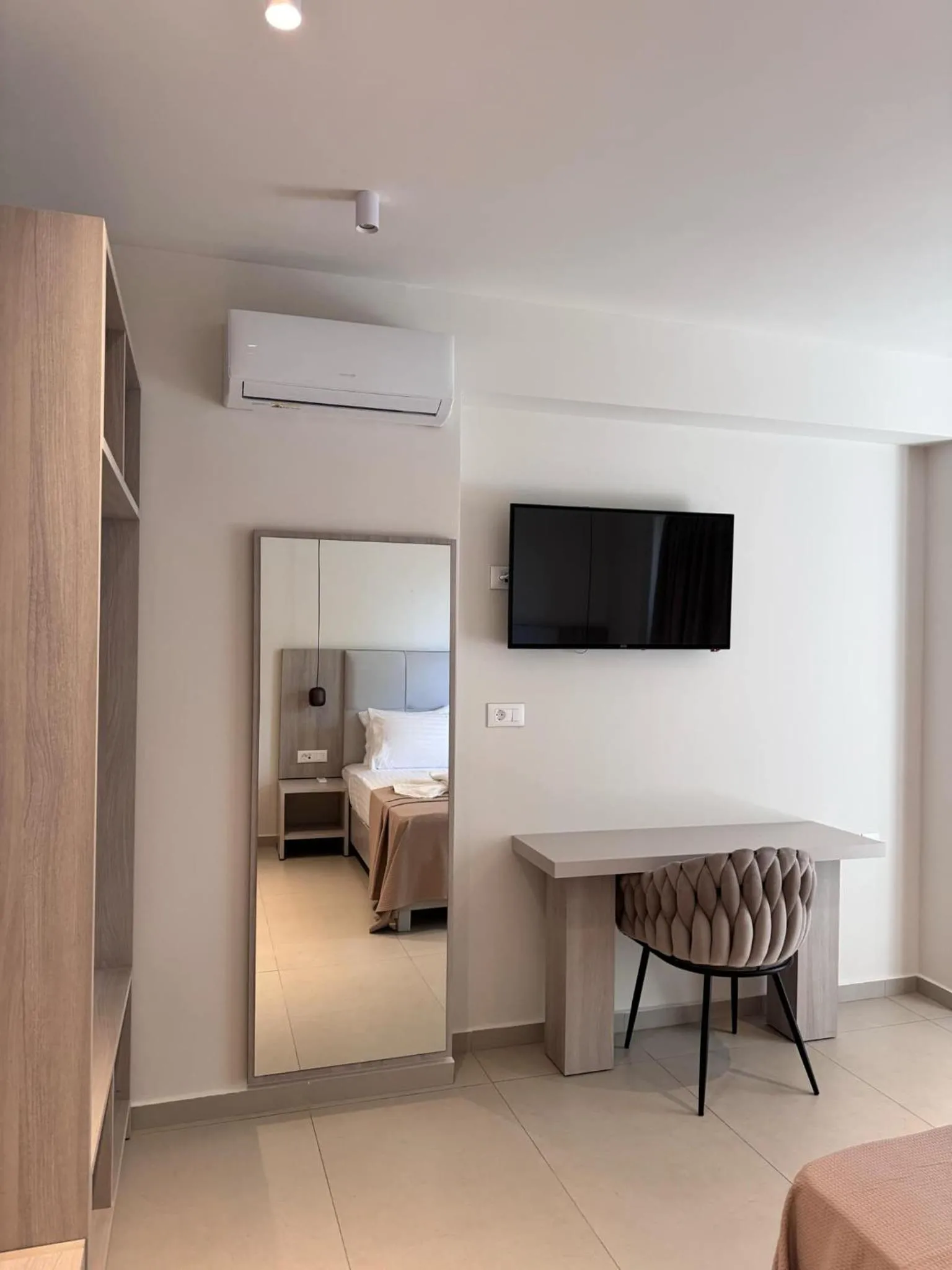 Golden Coast Suites